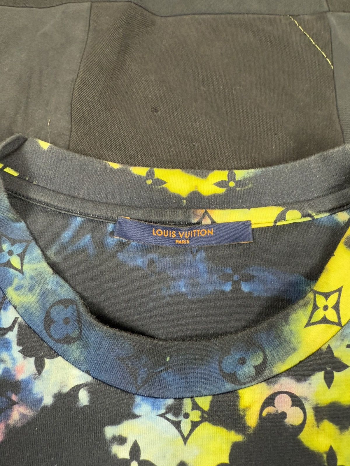 Louis Vuitton Tie Dye Monogram Tee Size US XL / EU 56 / 4 - 4 Thumbnail