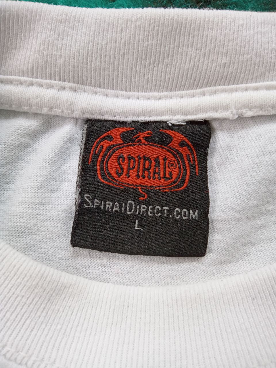 Band Tees Spiral Vintage Dead Face Skeleton T-Shirt Size US L / EU 52-54 / 3 - 7 Thumbnail