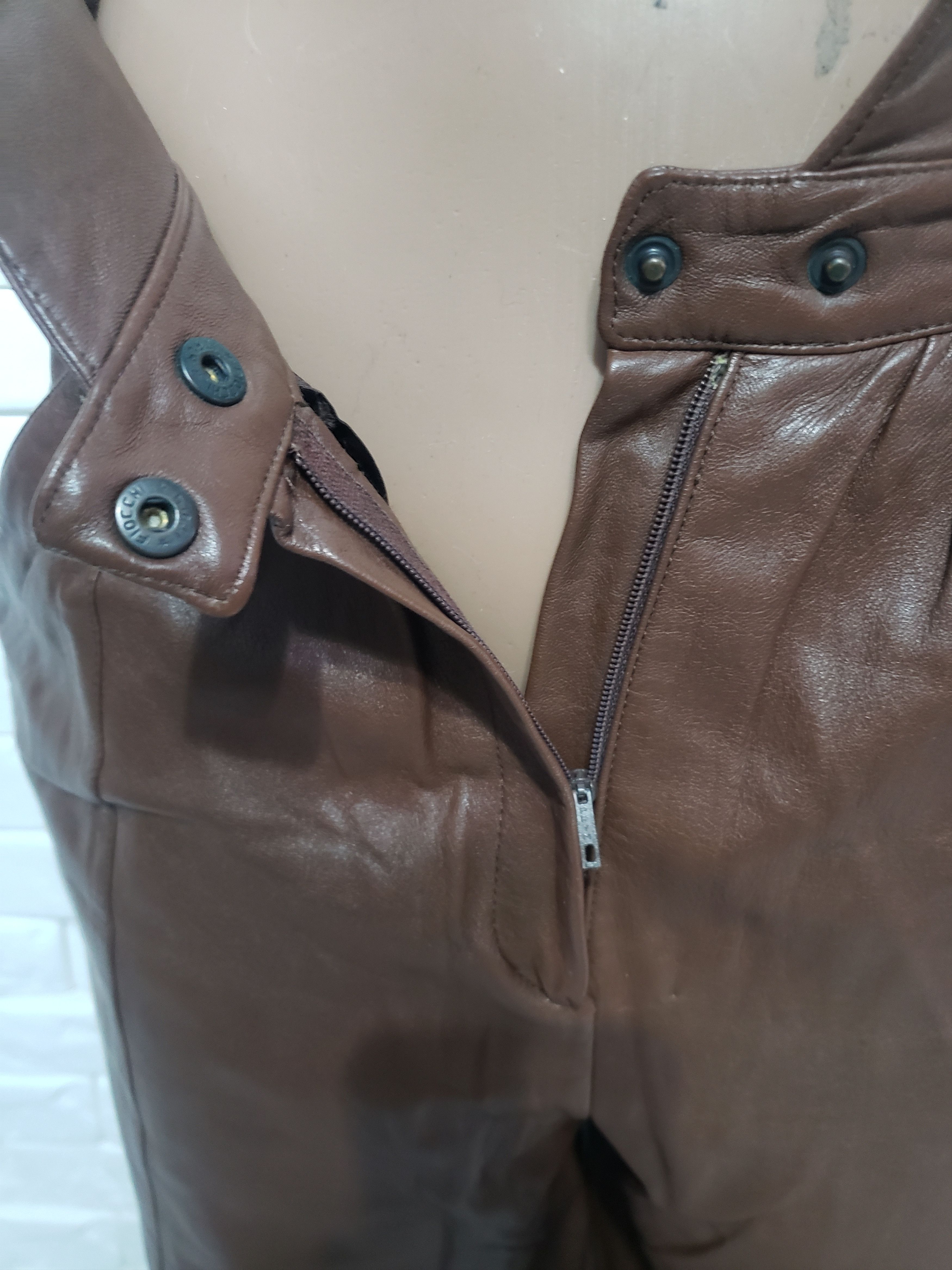 Genuine Leather Women's genuine leather pants. Size 28" / US 6 / IT 42 - 8 Thumbnail