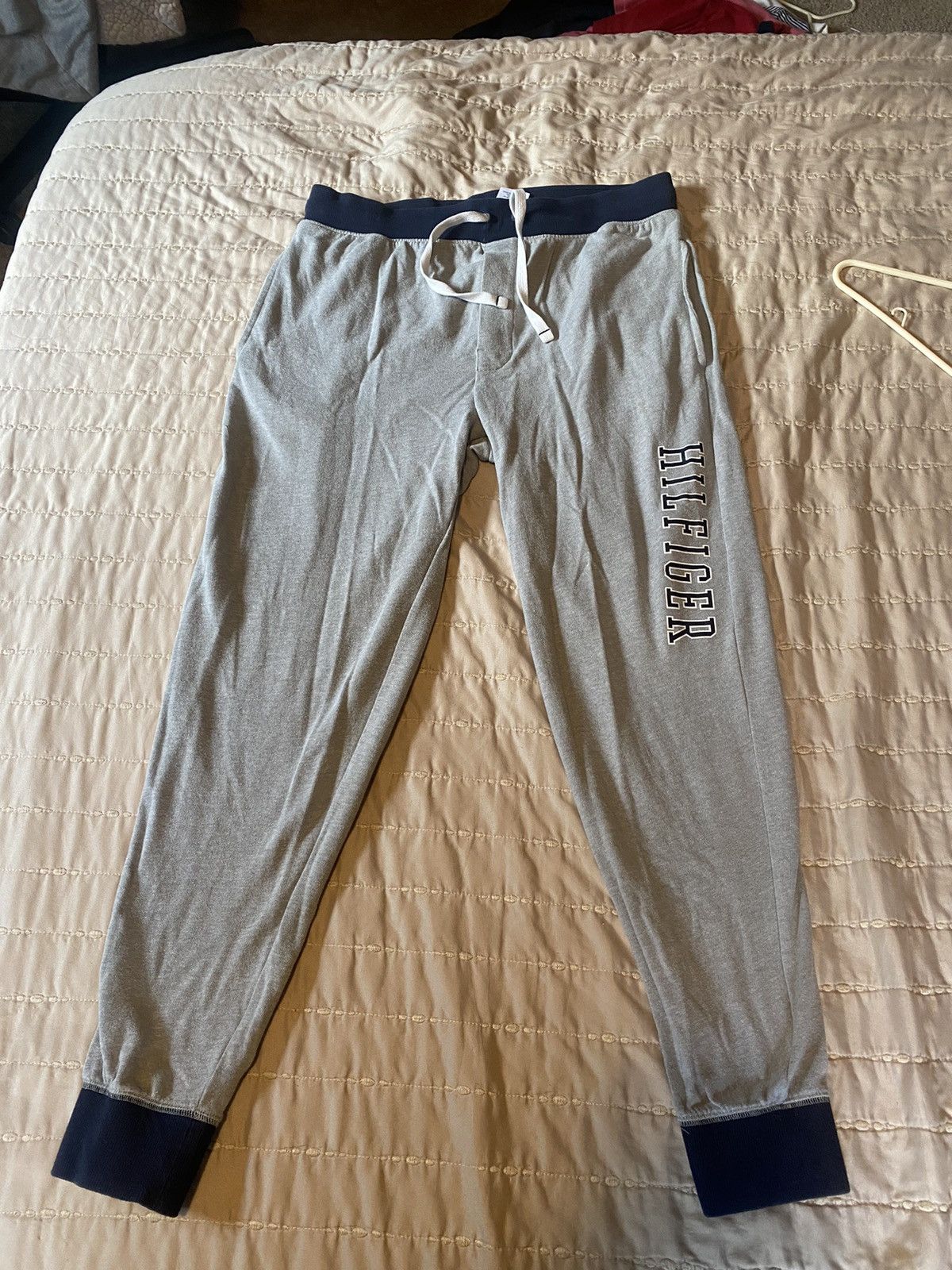 Tommy Hilfiger Tommy Hilfiger Joggers Size US 33 - 2 Thumbnail