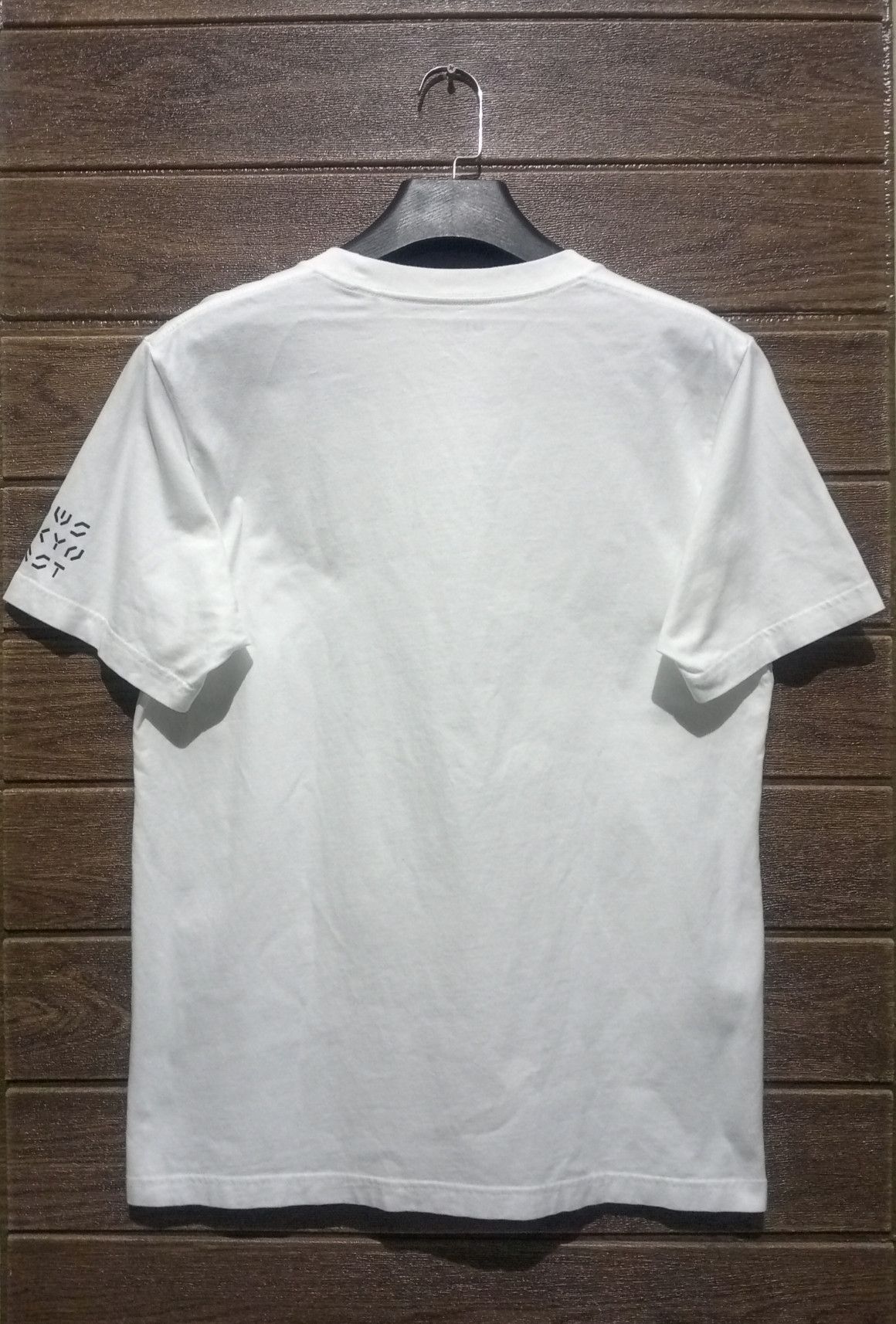Kaws KAWS Tokyo First UT Tee Size US L / EU 52-54 / 3 - 7 Thumbnail