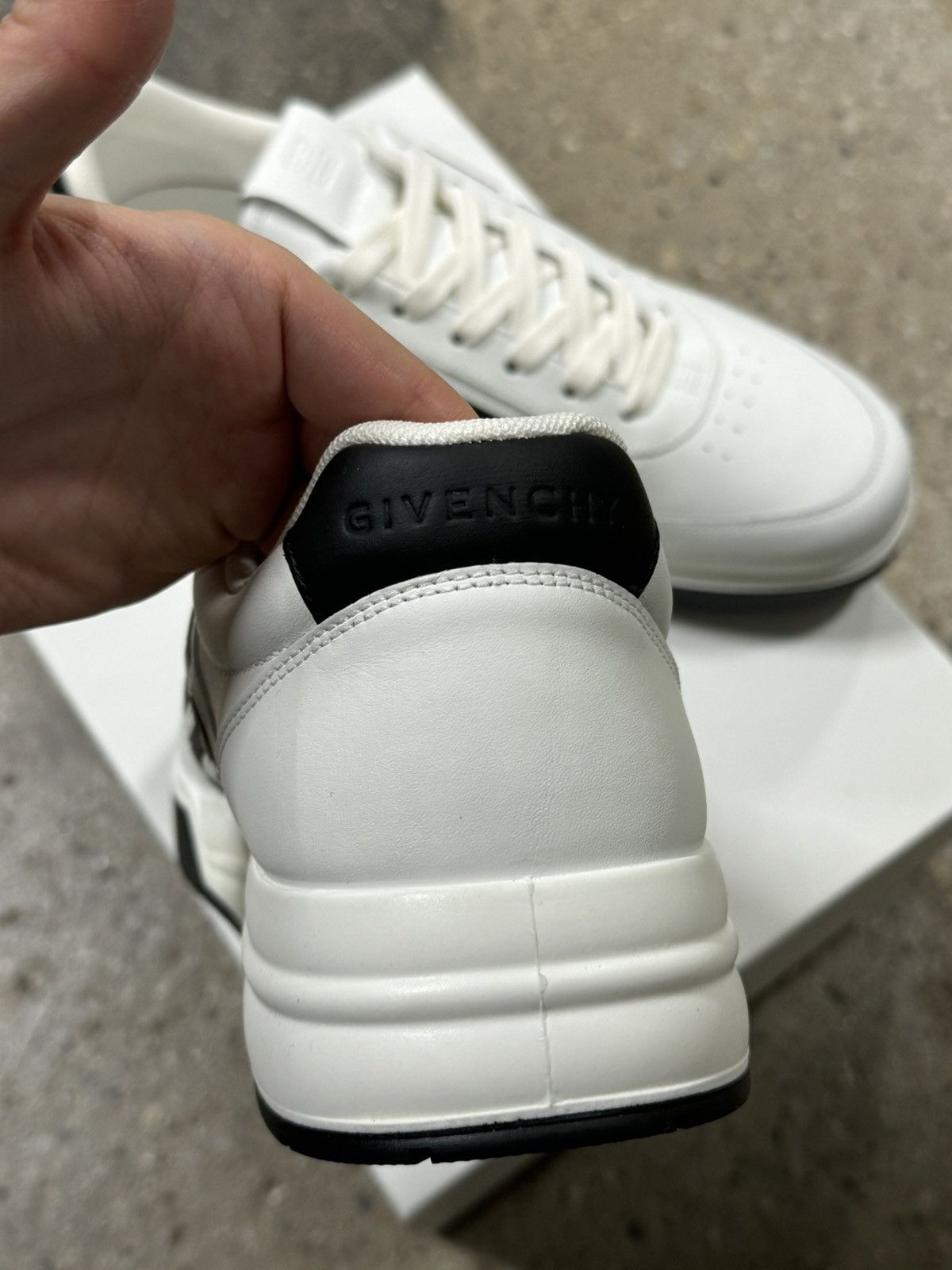 Givenchy Givenchy G4 Leather Sneaker NEW 900$ Size US 10 / EU 43 - 4 Thumbnail