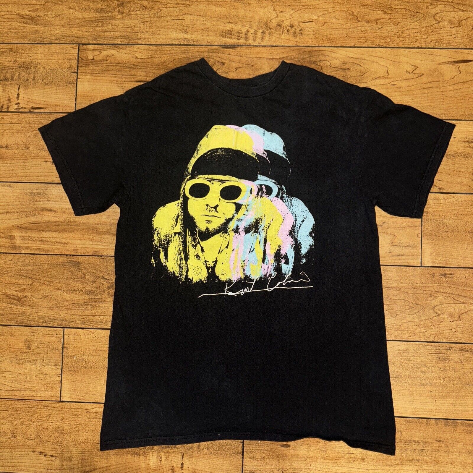 Nirvana Nirvana Kurt Cobain Art Graffiti T-Shirt Y2K Small 18x24 Size US S / EU 44-46 / 1 - 1 Thumbnail