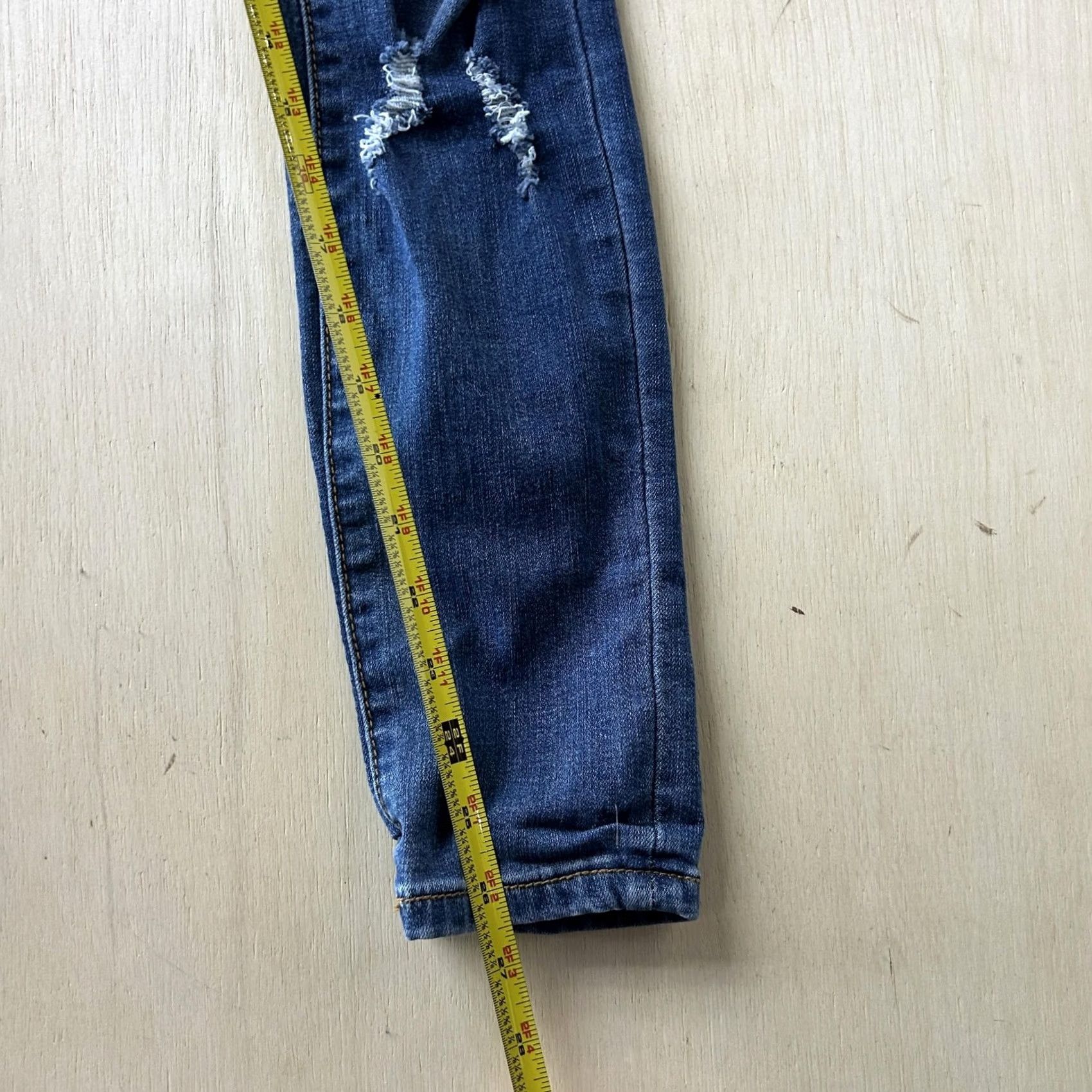 Denime Indigo Rein Jeans Womens 3 Medium Wash Blue Skinny Distressed Stretch Denim Size 26" / US 2 / IT 38 - 7 Thumbnail