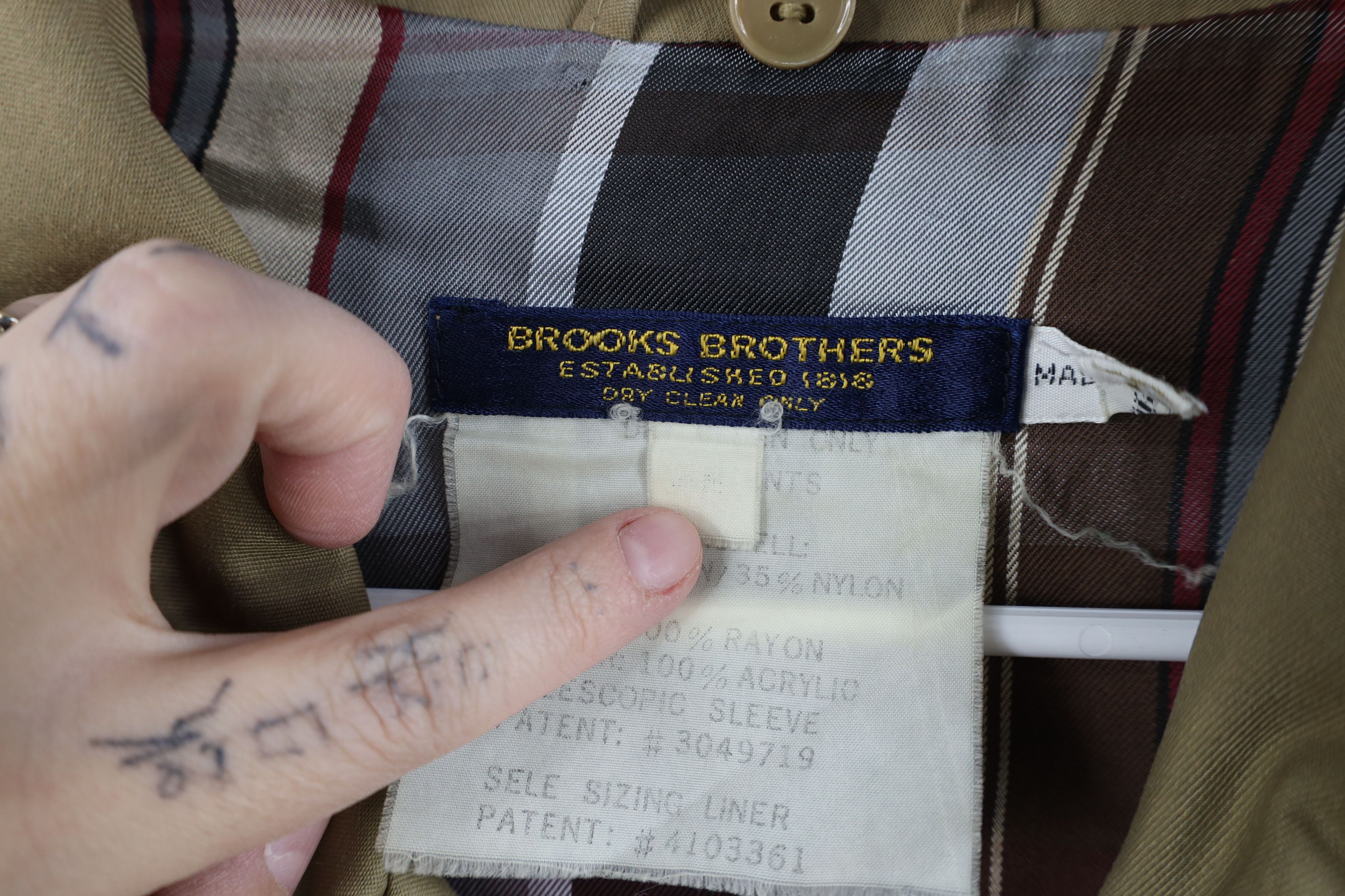 Brooks Brothers Vintage 70s Brooks Brothers Full Zip Chore Barn Jacket Beige Size US XL / EU 56 / 4 - 9 Thumbnail