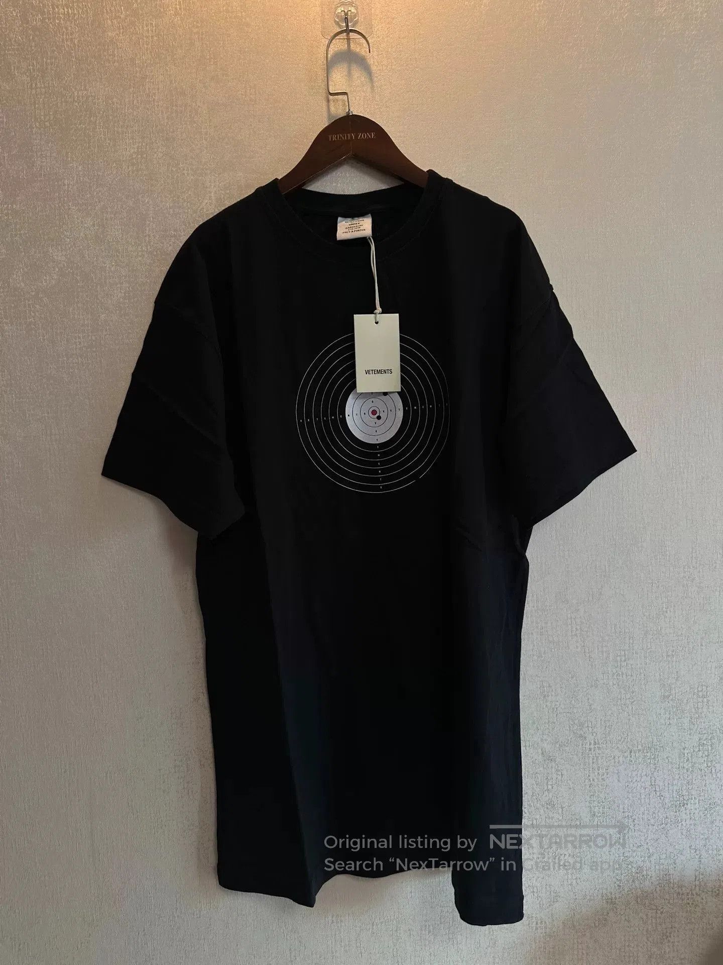 Vetements vetements distressed short sleeve t. Size US L / EU 52-54 / 3 - 1 Thumbnail
