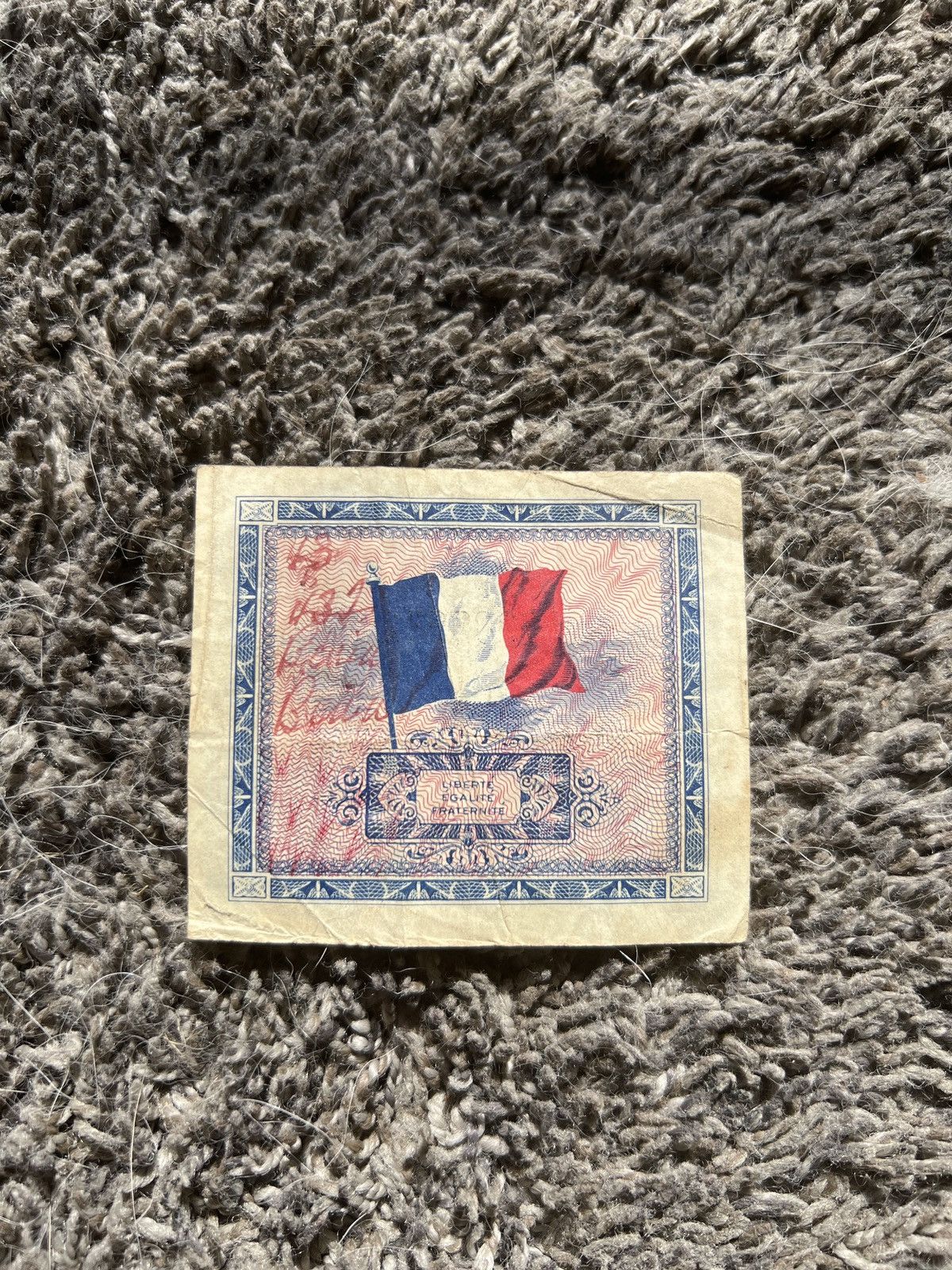 Vintage 1944 5 French Francs Banknote Size ONE SIZE - 2 Thumbnail