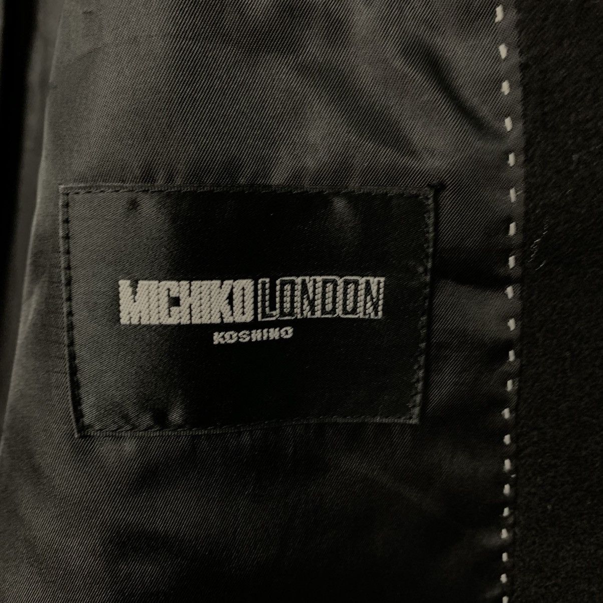 Michiko Koshino London Michiko Koshino London Wool Coat Size US L / EU 52-54 / 3 - 15 Thumbnail
