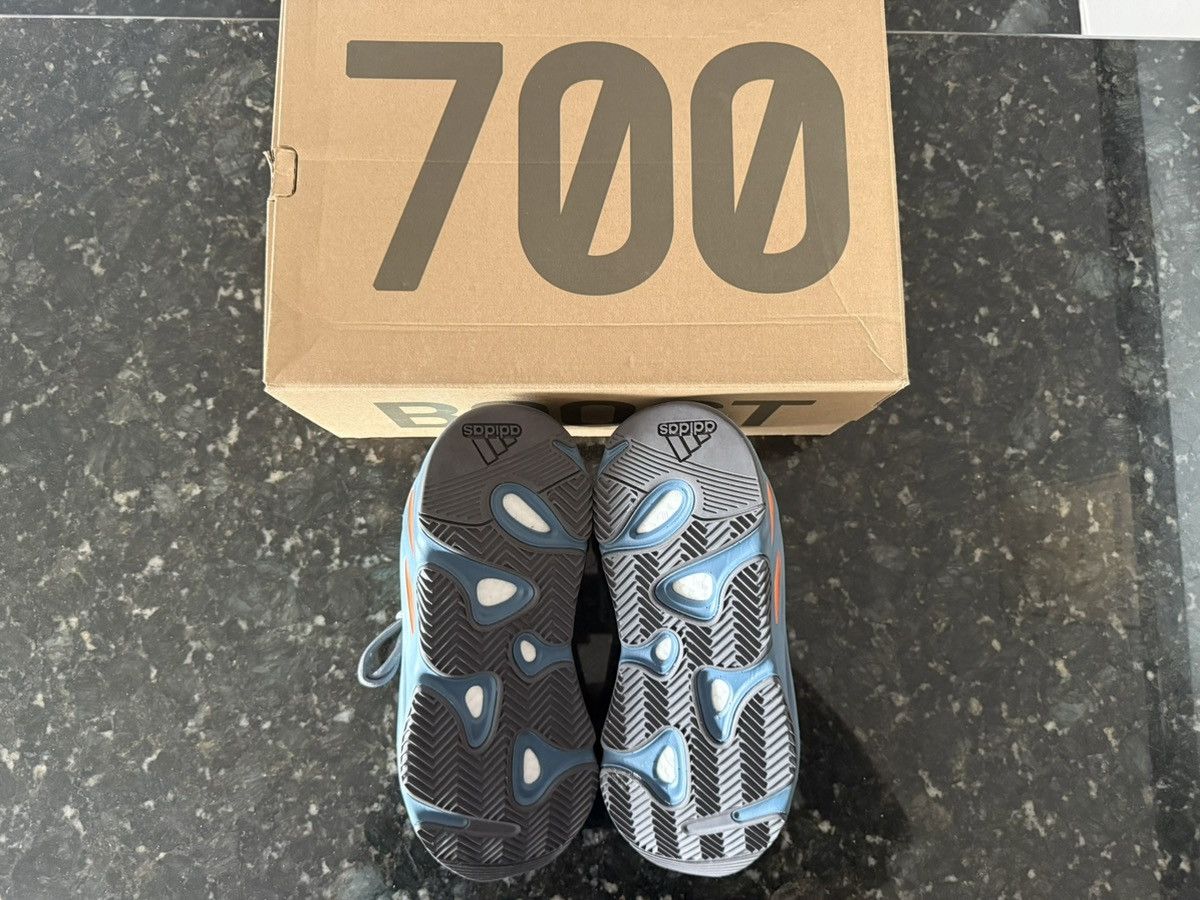 Yeezy Yeezy 700 “Faded Azure” Size US 9 / EU 42 - 4 Thumbnail