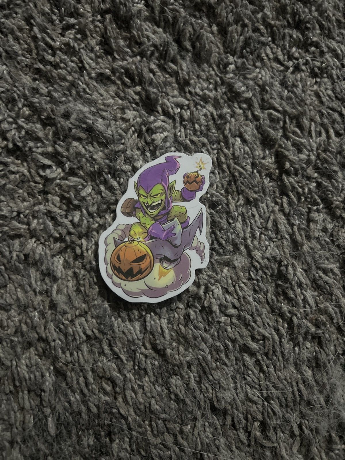 Hypebeast × Marvel Comics Marvel Green Goblin Sticker Size ONE SIZE - 1 Thumbnail