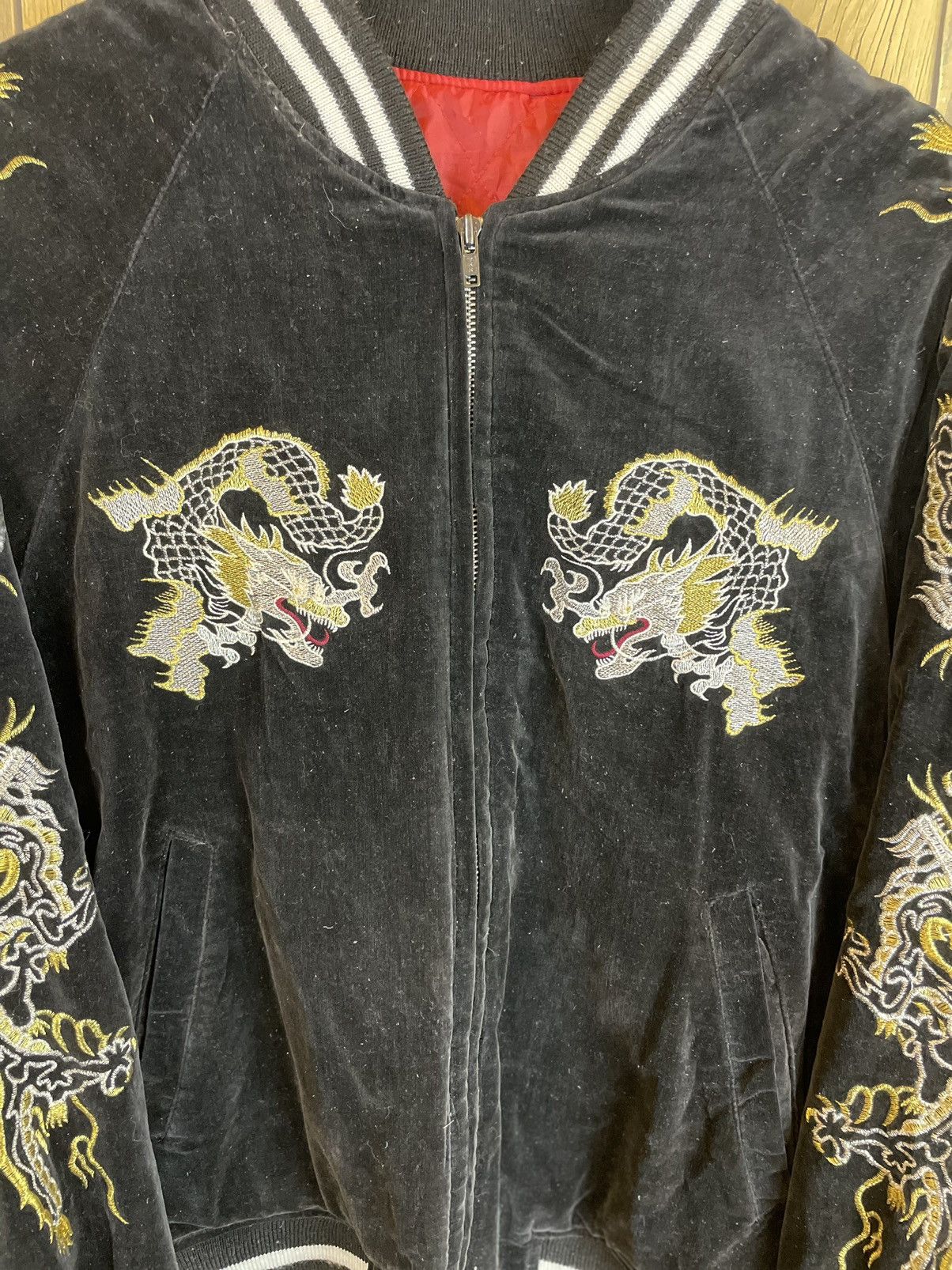 Vintage VARSITY SUKAJAN SUEDE BLACK DRAGON Size US M / EU 48-50 / 2 - 2 Thumbnail