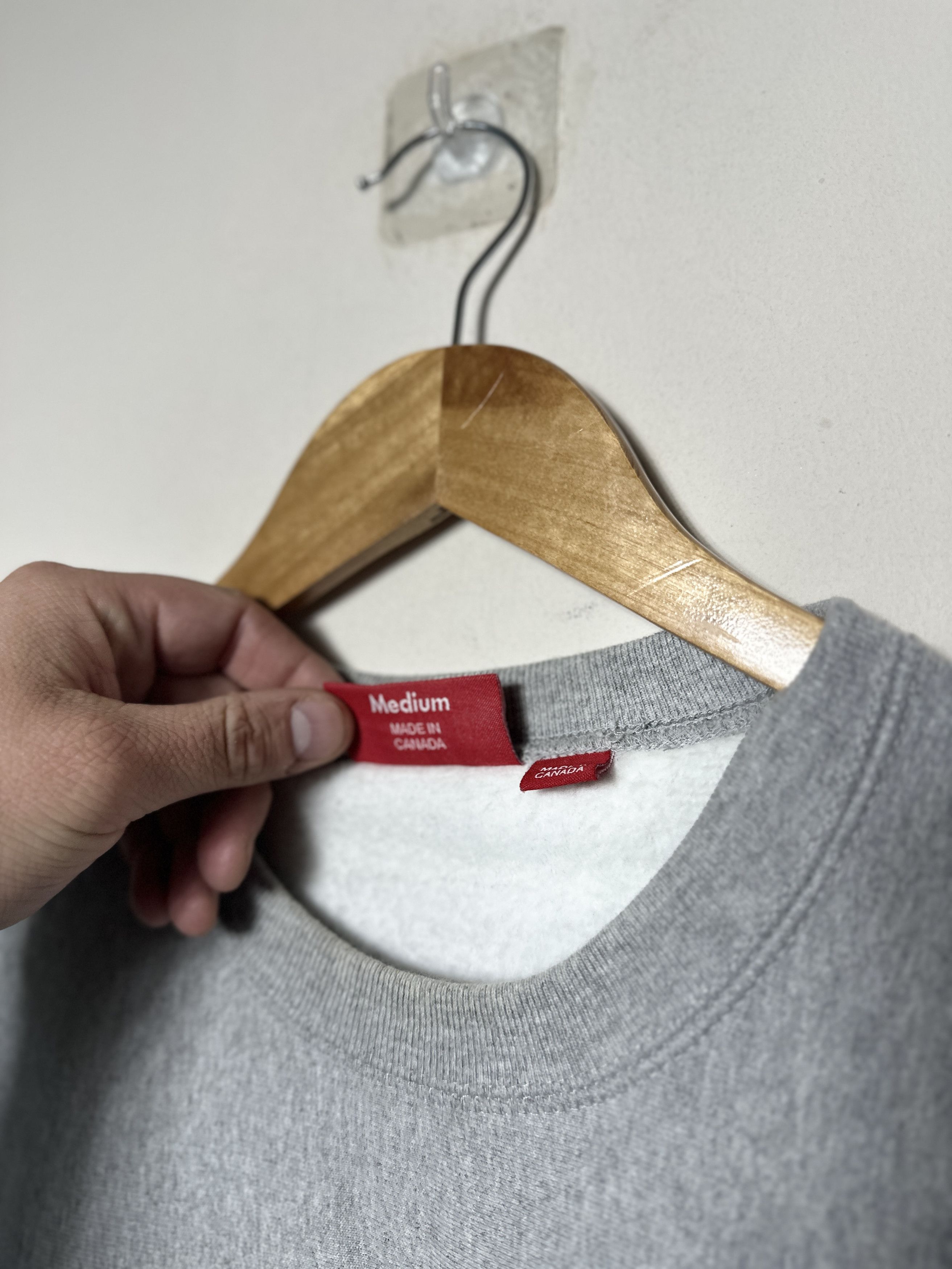 Supreme Supreme grey arc logo sweatshirt size M Size US M / EU 48-50 / 2 - 4 Thumbnail