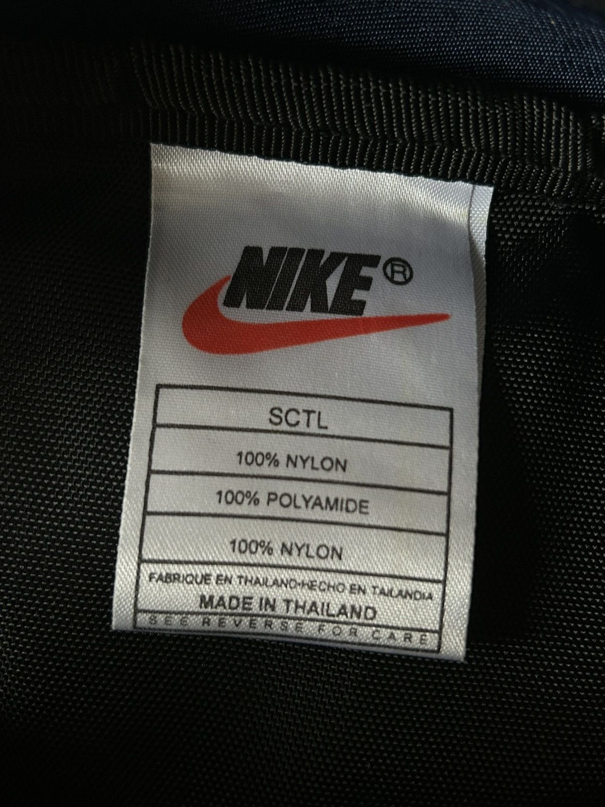 Nike × Vintage Nike vintage Slim Bag rare y2k rap Size ONE SIZE - 8 Thumbnail