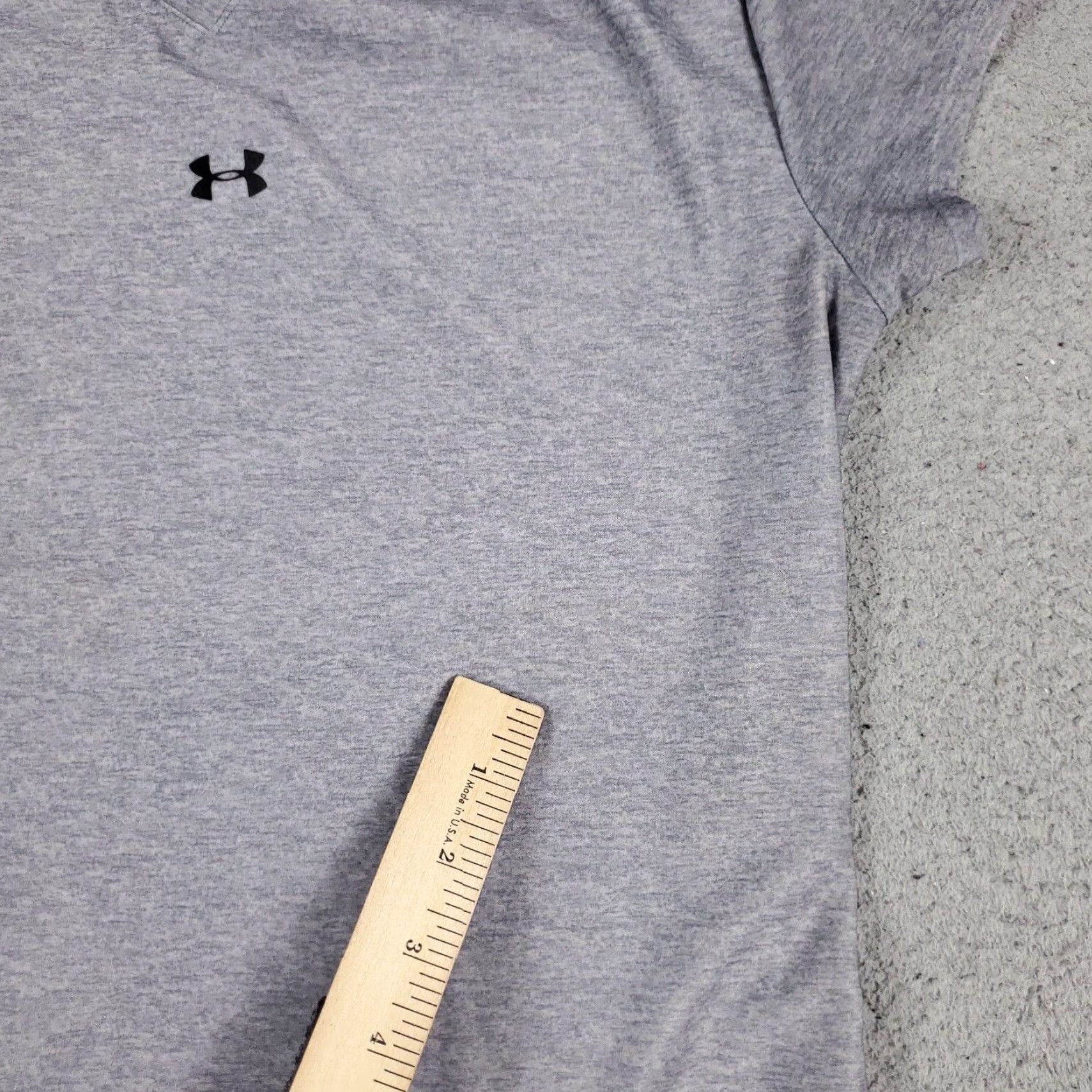 Under Armour Under Armour T Shirt Womens L Gray Casual Short Sleeve Crew Neck Logo Basic Outdoor Modern Reg Size L / US 10 / IT 46 - 3 Thumbnail