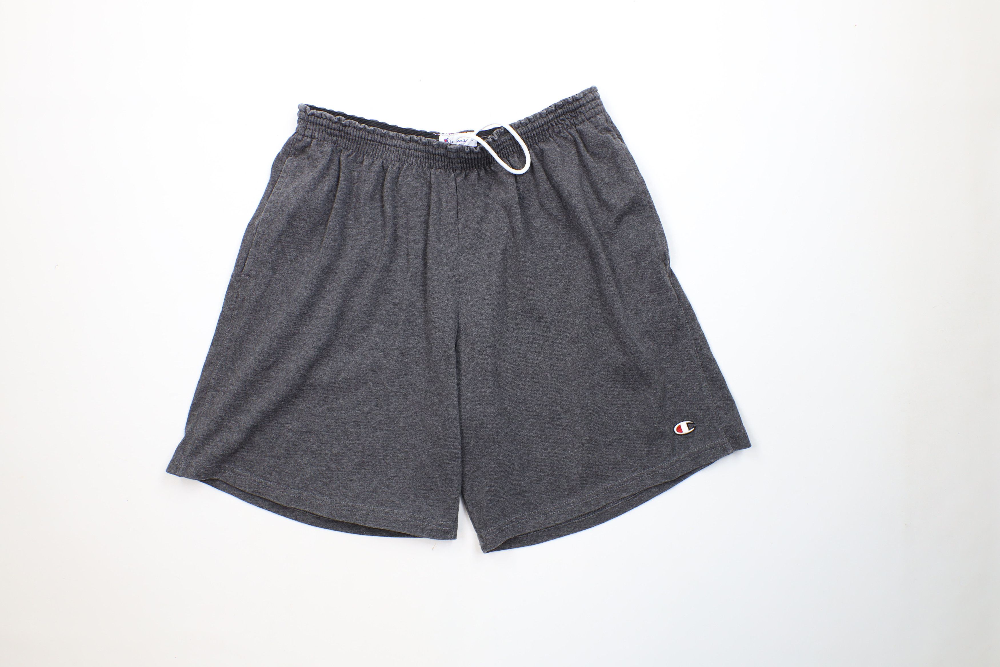 Champion Vintage Champion Above Knee Heavyweight Shorts Charcoal Gray Size US 34 / EU 50 - 1 Thumbnail