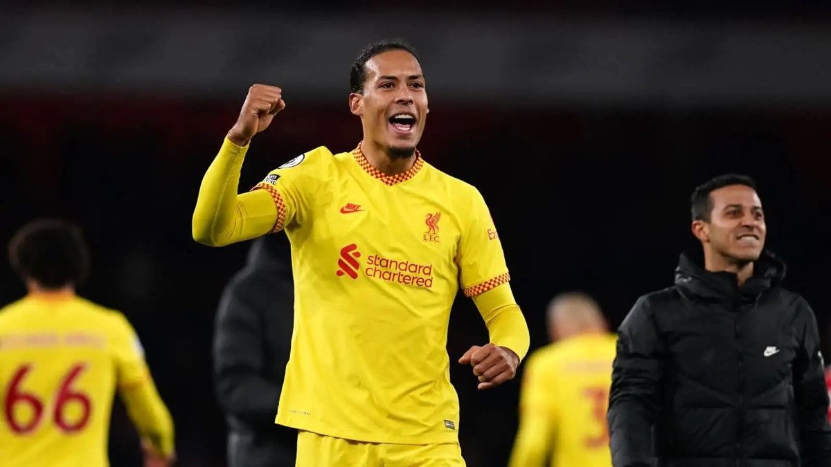 Nike × Vintage LIVERPOOL NIKE 2021/2022 FOOTBALL THIRD JERSEY #4 VIRGIL Size US M / EU 48-50 / 2 - 13 Thumbnail