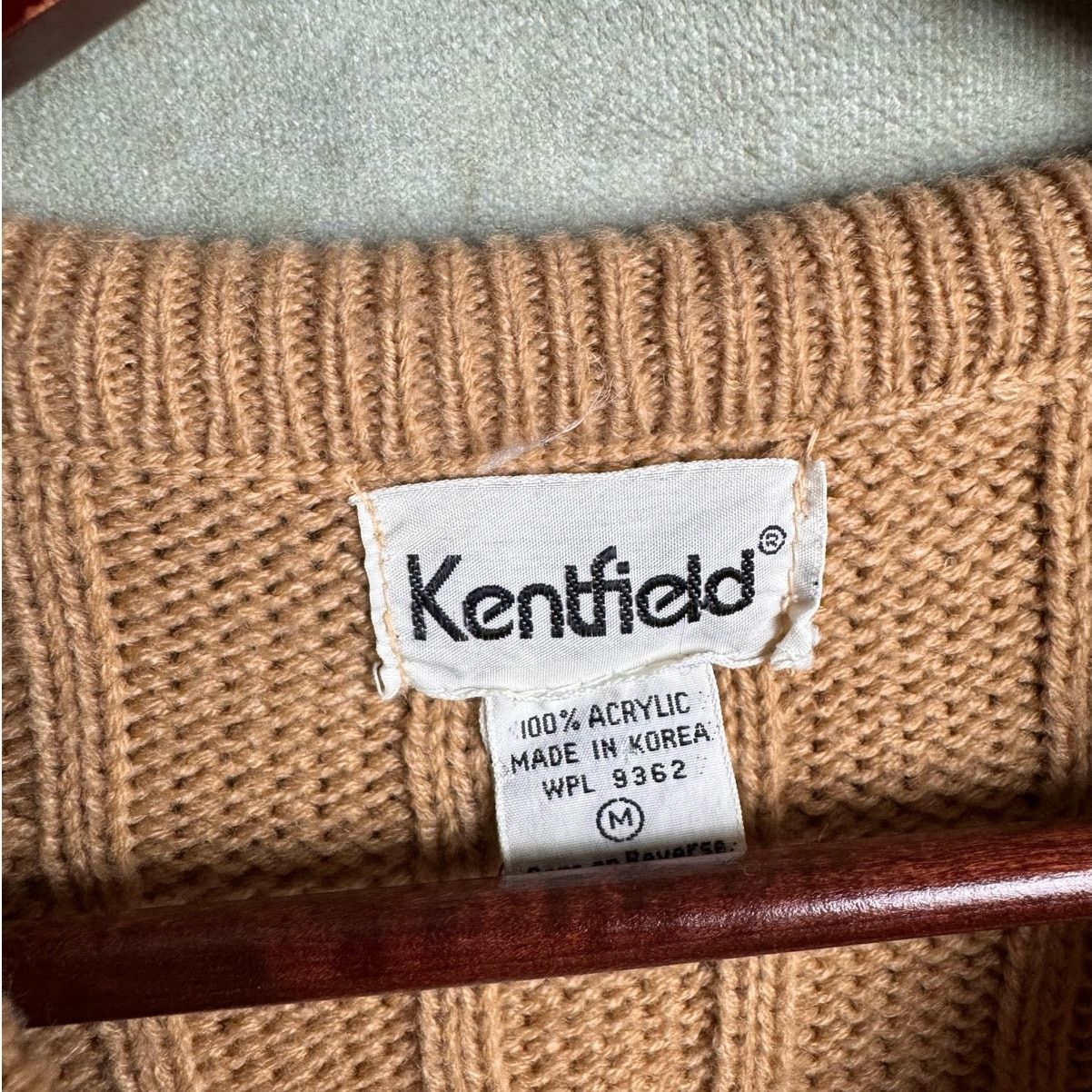 Vintage VTG 90s Cable Knit Sweater Vest Mens Sz M Tan Brown Size US M / EU 48-50 / 2 - 4 Thumbnail