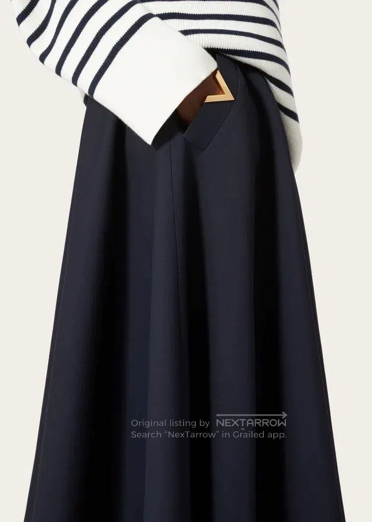 Valentino Valentino Skirt Size S / US 4 / IT 40 - 4 Thumbnail