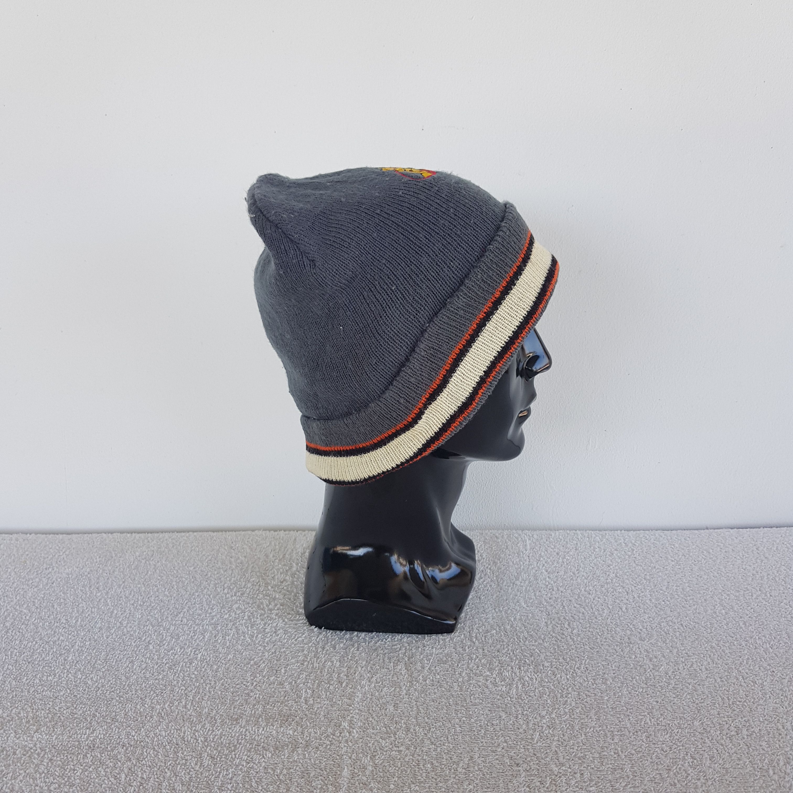 Disney Vintage Pooh Beanie Disney Cartoon Snow Caps Hats. Size ONE SIZE - 3 Thumbnail