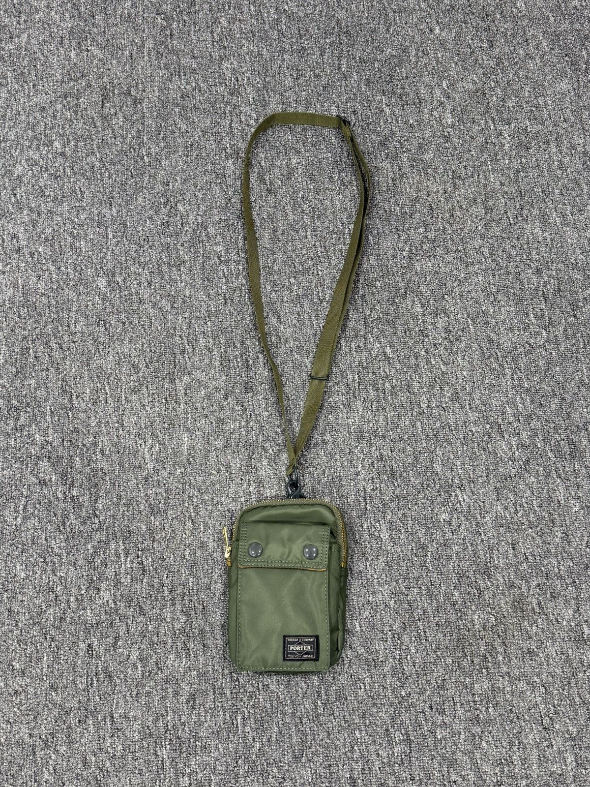 Porter Porter Yoshida & Co Tanker Mobile Pouch Size ONE SIZE - 1 Thumbnail