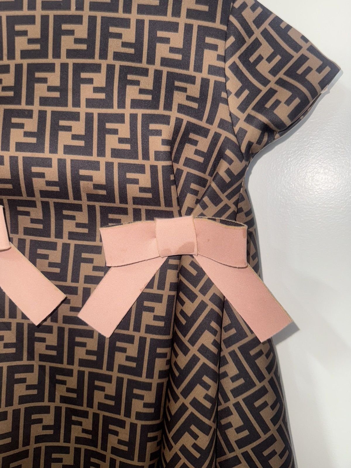 Fendi 100% Authentic Fendi Kids FF All-Over Printed Dress size 6Y Size M / US 6-8 / IT 42-44 - 5 Thumbnail