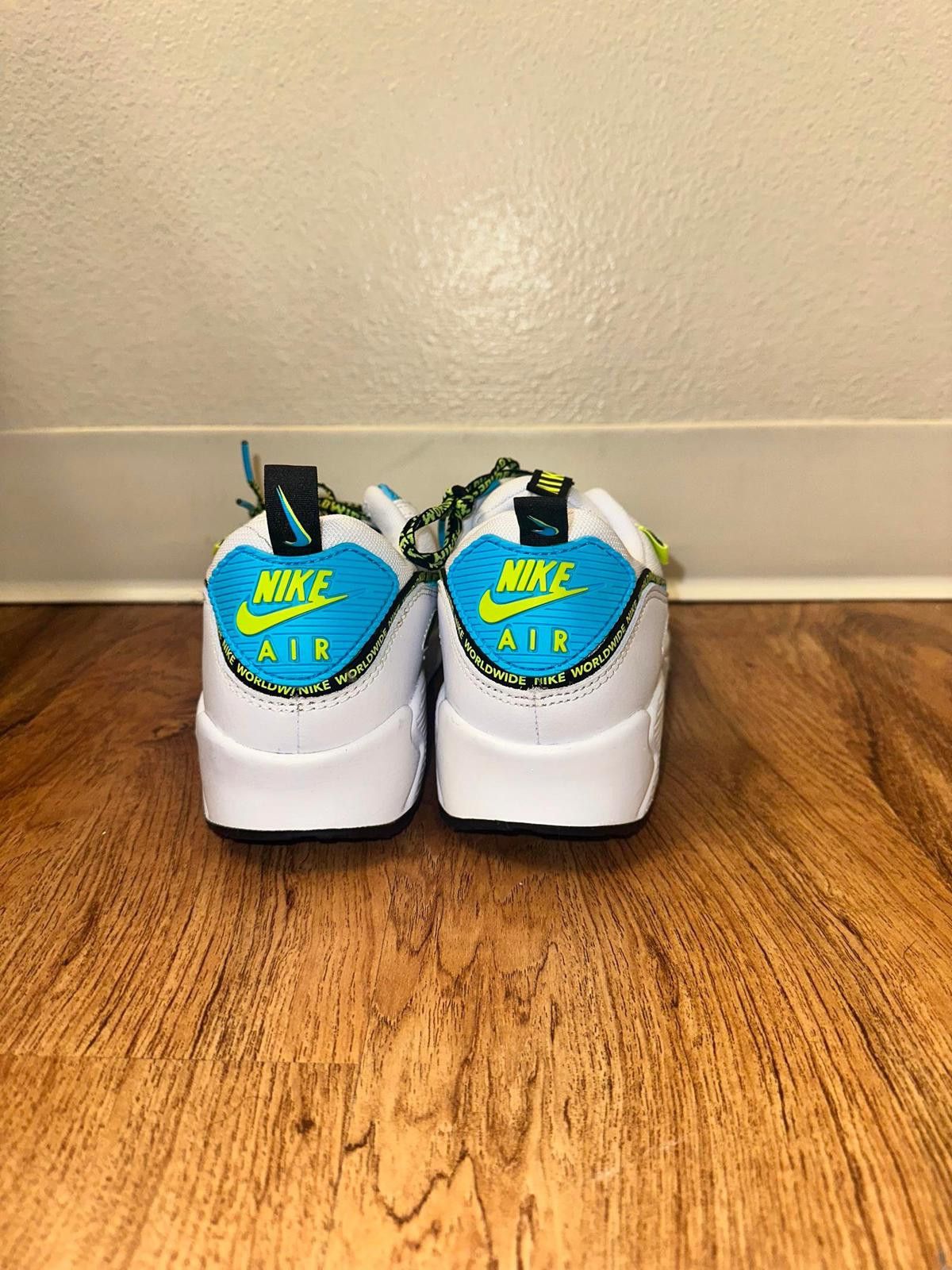Nike Nike Air Max 90 SE Worldwide Size US 8.5 / EU 41-42 - 2 Thumbnail