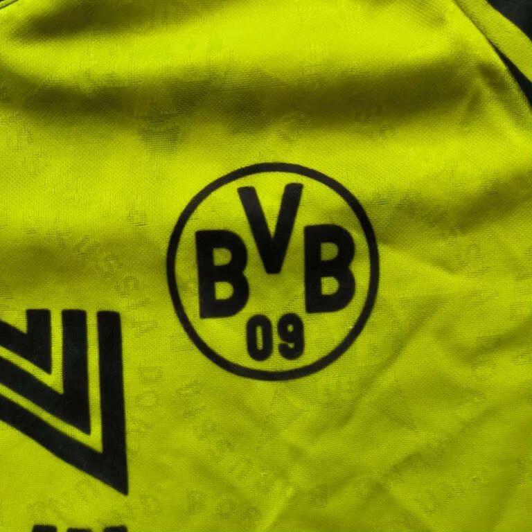 Nike Borussia Dortmund 1994-95 Nike home football jersey size M Size US M / EU 48-50 / 2 - 3 Thumbnail