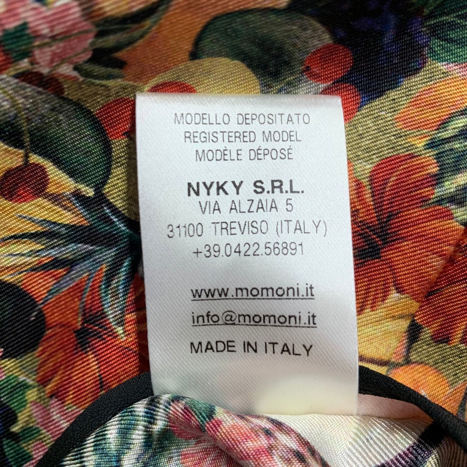 Other MOMONI Multi Color Silk Fruits Elastic Waistband Pants Size 30" / US 8 / IT 44 - 8 Thumbnail
