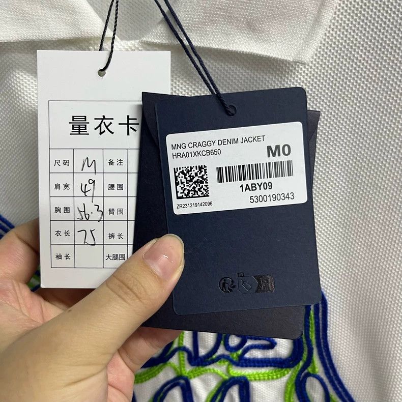 Louis Vuitton Louis Vuitton White Logo printed casual short-sleeved Polo Size US M / EU 48-50 / 2 - 2 Thumbnail