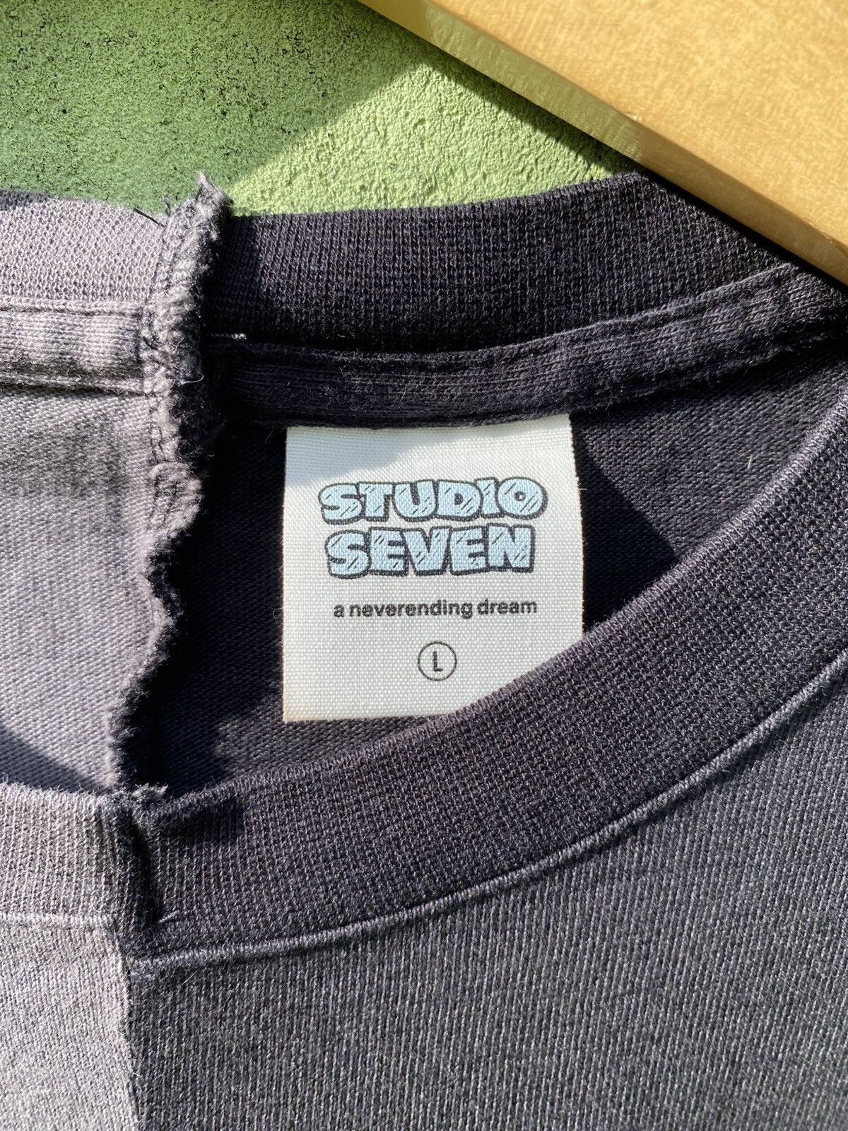 Studio Seven Studio Seven Split Tee Two-Tone Streetwear Essential Japan Size US L / EU 52-54 / 3 - 9 Thumbnail