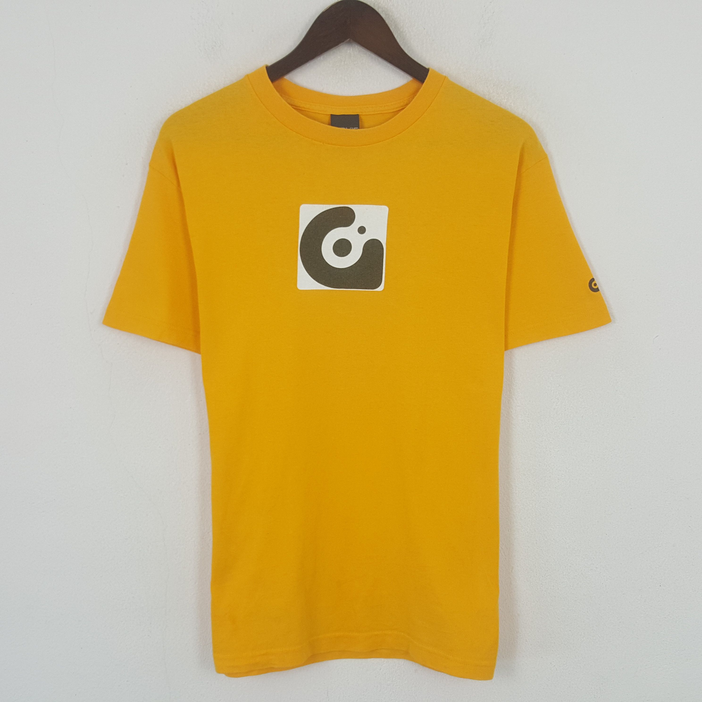 Gravis Vintage Gravis Logo Tshirt Size US M / EU 48-50 / 2 - 1 Thumbnail
