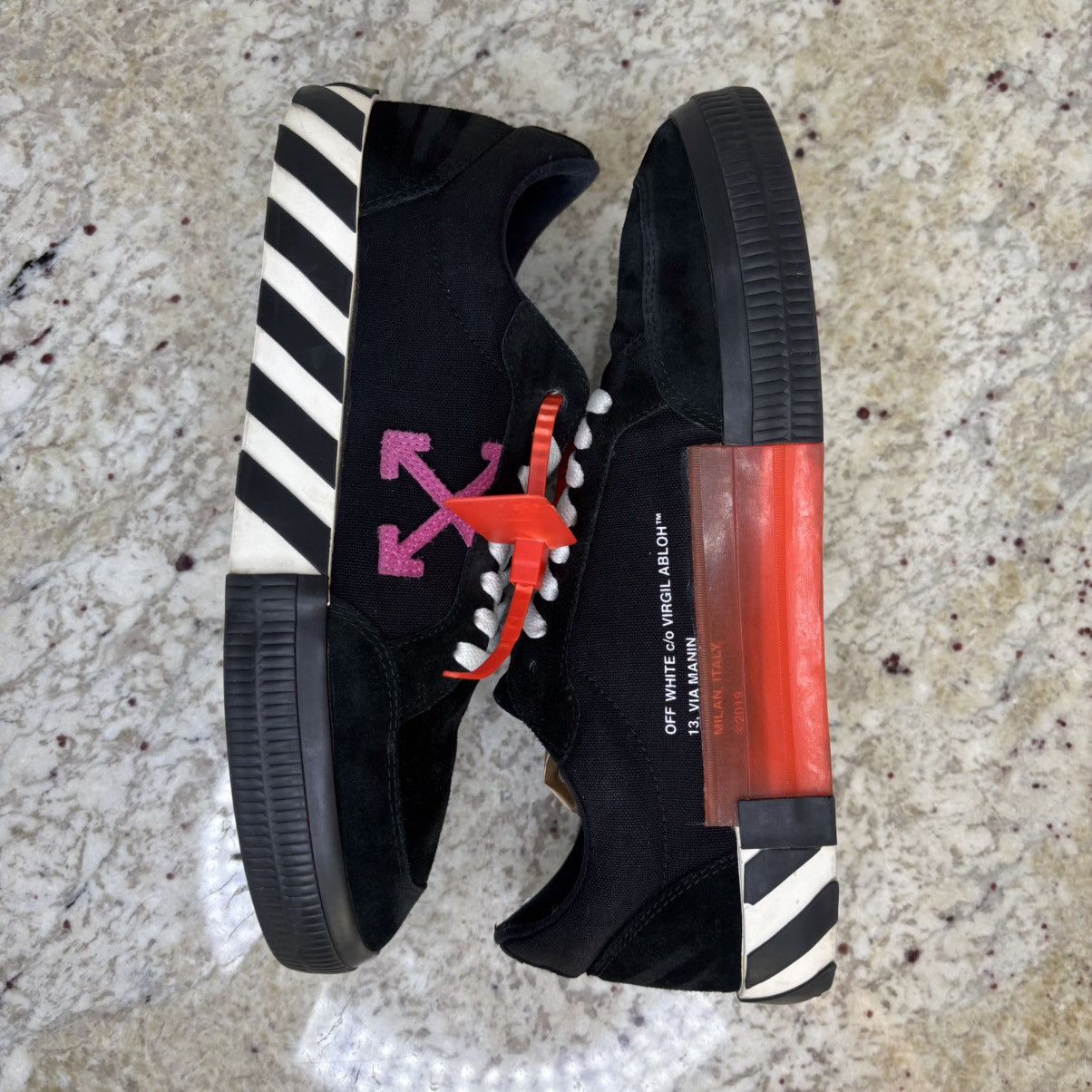 Off-White Size 11/45 EU-Off-White Vulc Low Black Fuchsia Clean W Box Size US 11 / EU 44 - 16 Thumbnail