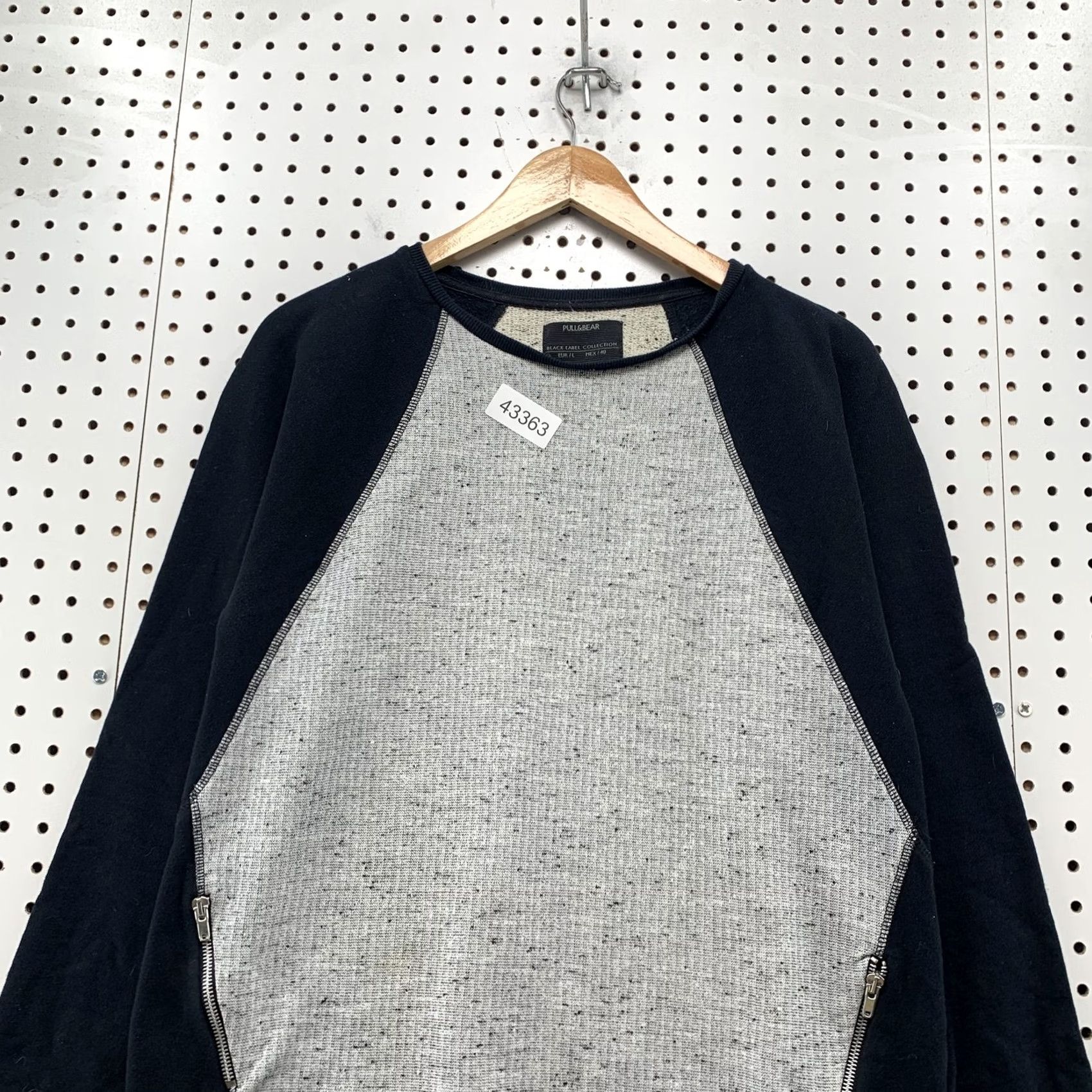Vintage Pull&Bear Sweatshirt Womens Large Black Label Collection Gray Black Zip Pocket Size L / US 10 / IT 46 - 2 Thumbnail
