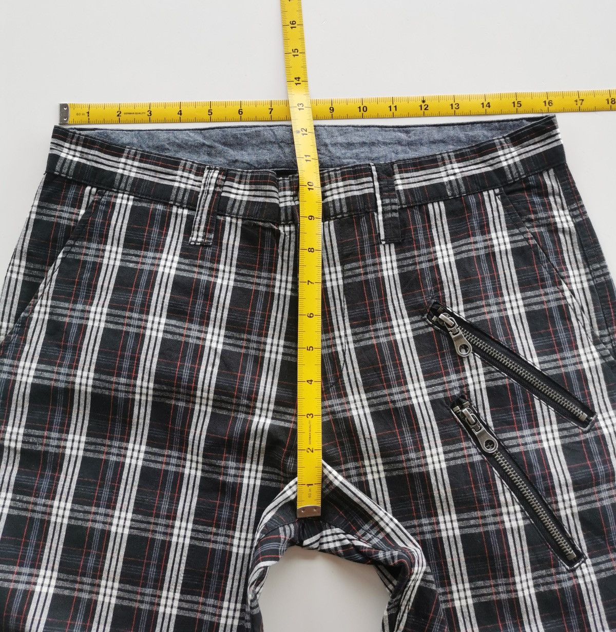 Japanese Brand Plaid Black Khakis Pants Size US 32 / EU 48 - 9 Thumbnail
