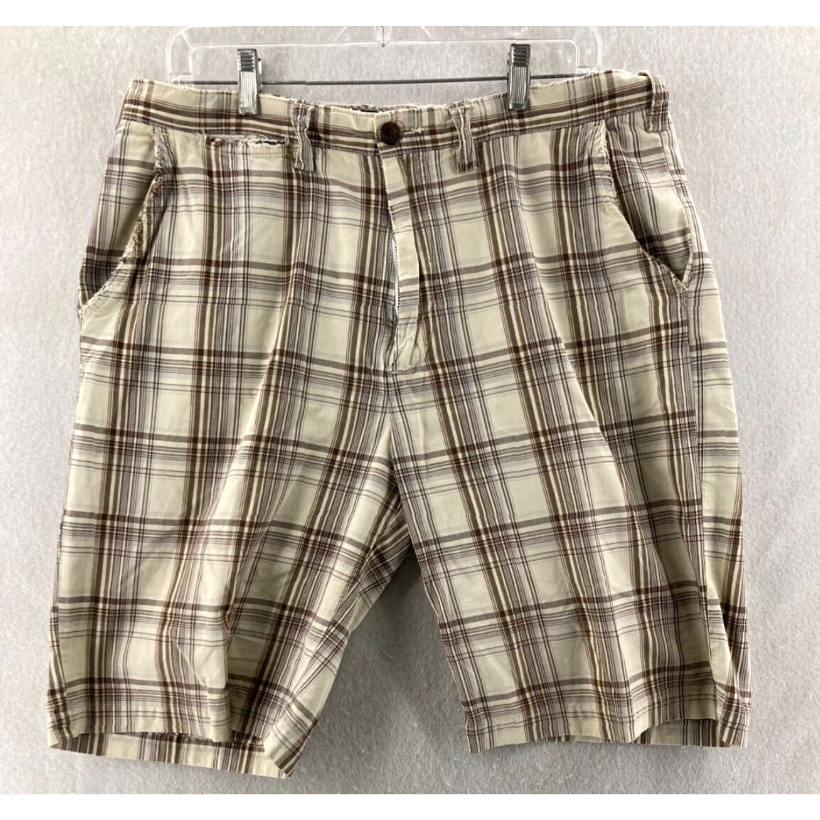 Nautica Nautica Jeans Company Shorts Mens 34 Plaid Multicolor Cotton Canvas Mid 10-12 In Zip Front Flat Front Regular Inseam 11 in Colorful Chino Mens Size US 34 / EU 50 - 2 Thumbnail