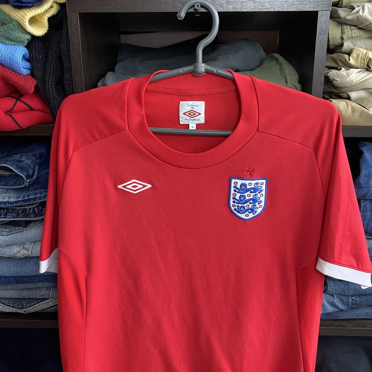 Umbro Vintage Umbro England National Soccer Jersey size 16 Size XXL / US 16-18 / IT 52-54 - 2 Thumbnail