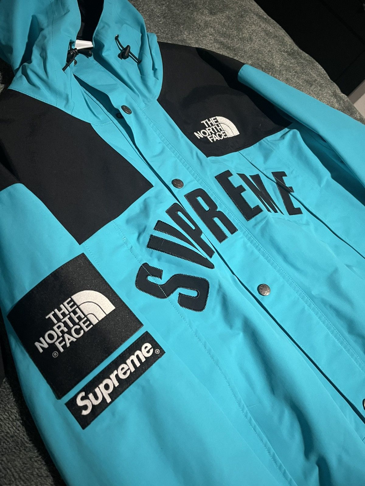 Supreme × The North Face Supreme x TNF arc logo set Size US XL / EU 56 / 4 - 4 Thumbnail