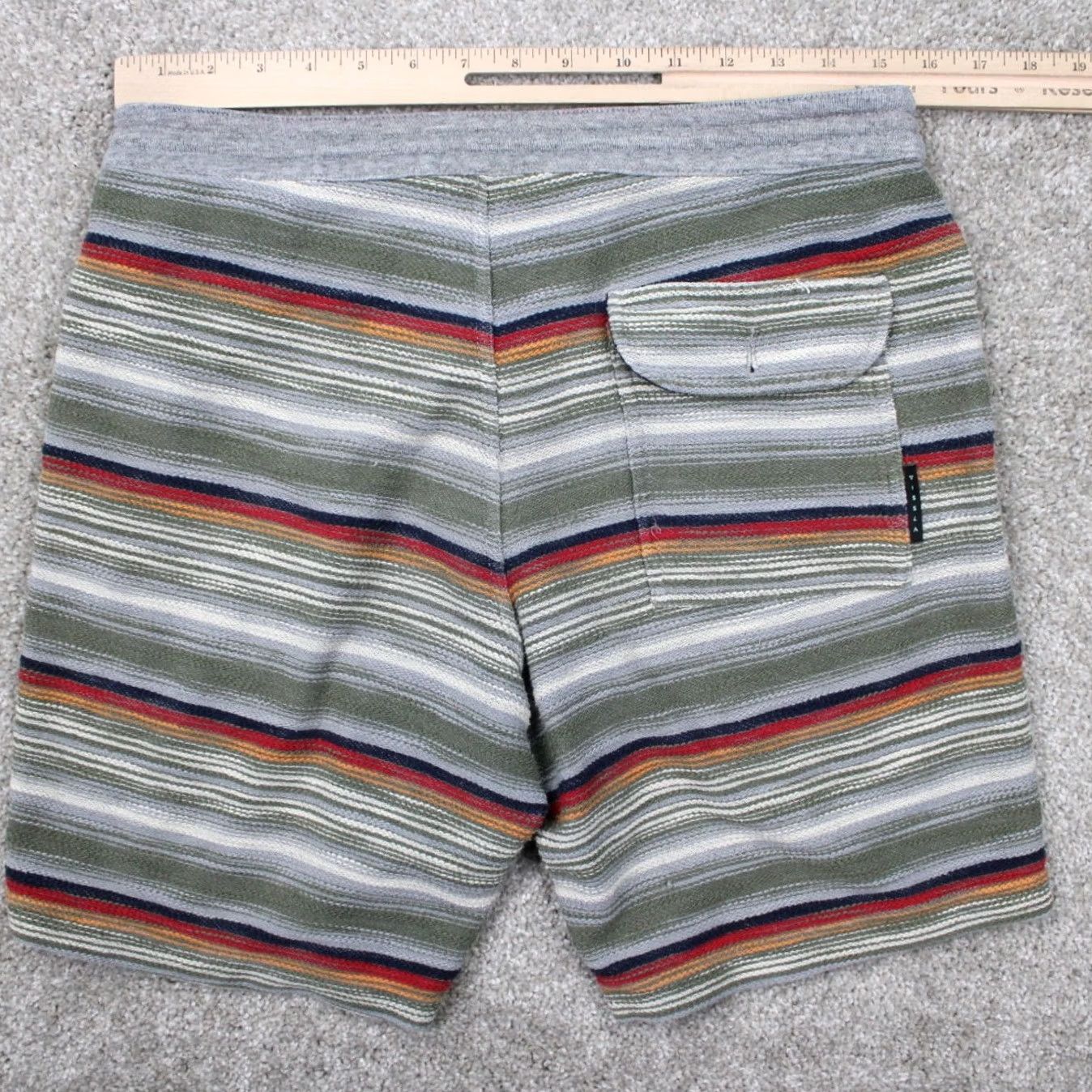 Vissla Vissla Mens Small Shorts 8" Inseam Gray/Green/Red/Yellow Cotton/Poly Casual Pockets Navy Slashed Pocket Striped Beach Outdoor Vintage: No Size US 29 - 6 Thumbnail
