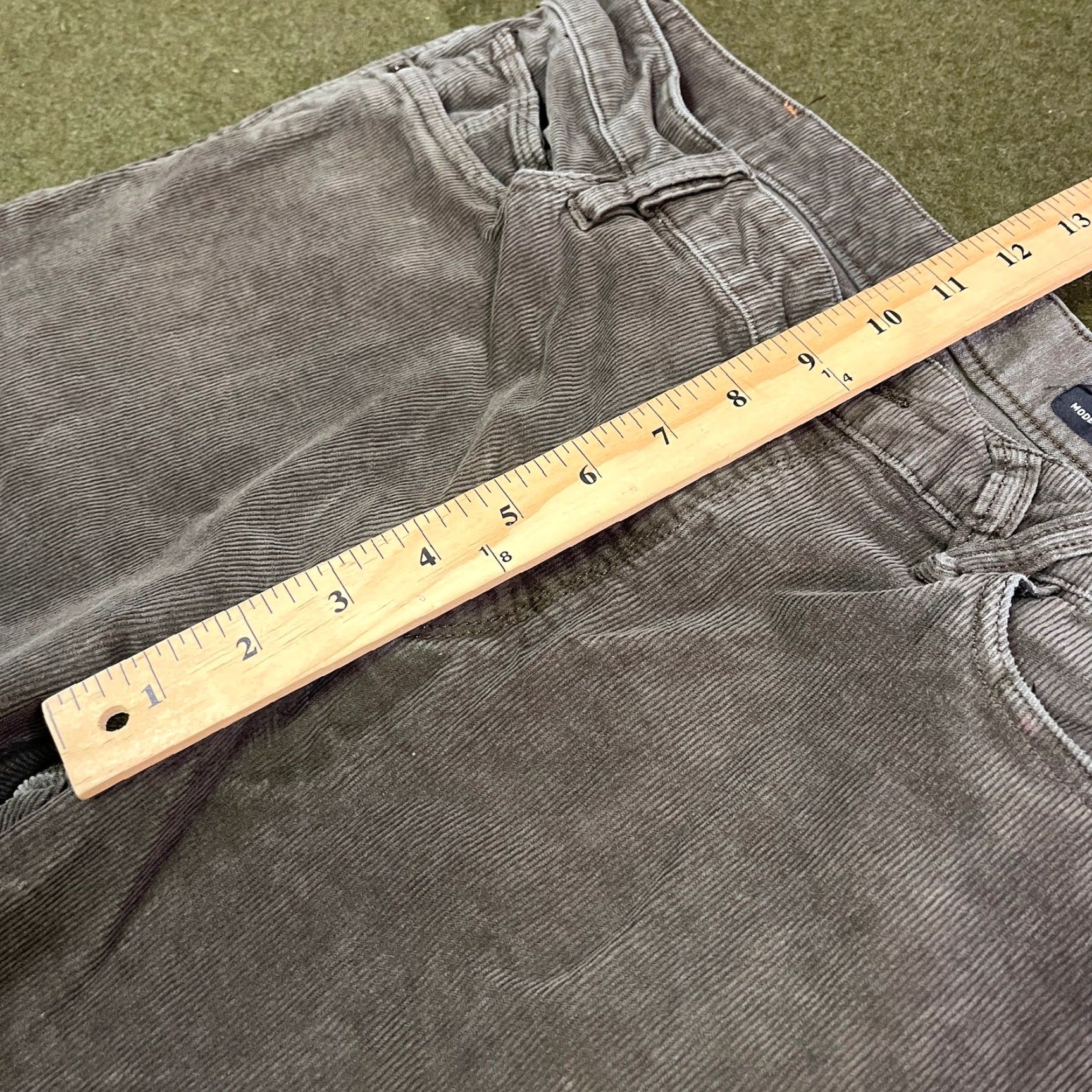 Volcom Volcom Mens 32x29 Gray Solver Modern Straight Corduroy Stretch Casual Workwear 5-Pocket Belted Button Zip Flat Front Cotton Size US 32 / EU 48 - 4 Thumbnail