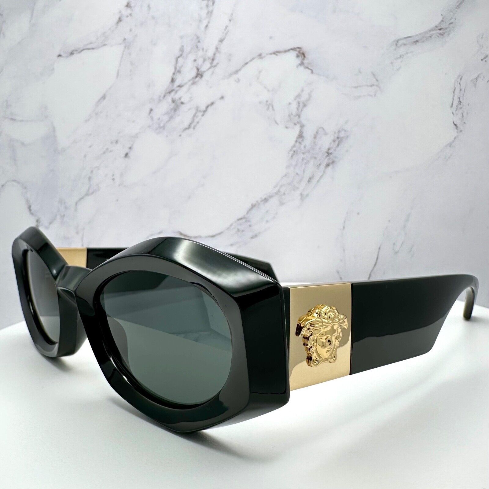Versace New Versace Sunglasses Black Gold Medusa Plaque Oval Italy Size ONE SIZE - 15 Thumbnail