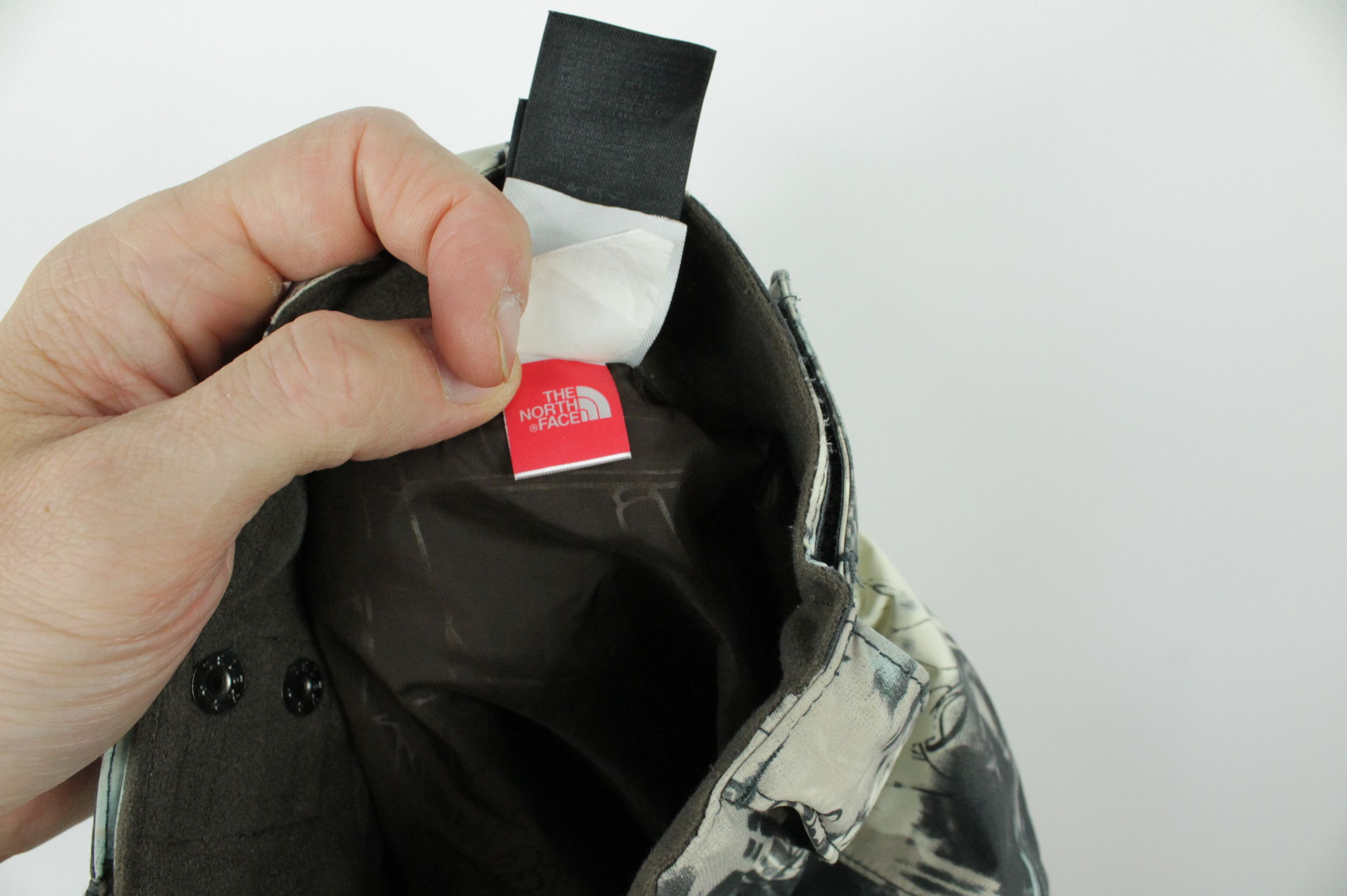 The North Face The North Face Cryptic Hyvent Camo Ski Cargo Pants Size US 32 / EU 48 - 20 Thumbnail