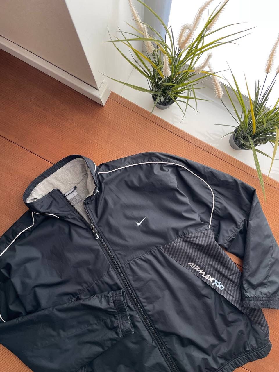 Nike × Vintage Vintage Nike Y2K AirMax 360 Logo Nylon Drill Jacket Bomber Size US L / EU 52-54 / 3 - 4 Thumbnail