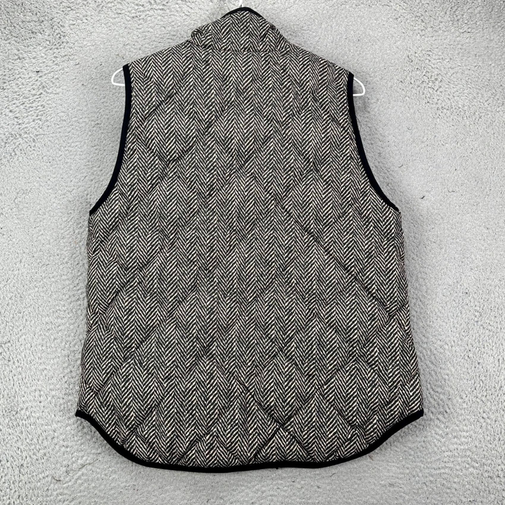 J.Crew J. Crew Quilted Vest Herringbone Down Fill Down Insulated Zip Pocket Euro EUC Black XS? M? Size M / US 6-8 / IT 42-44 - 2 Thumbnail