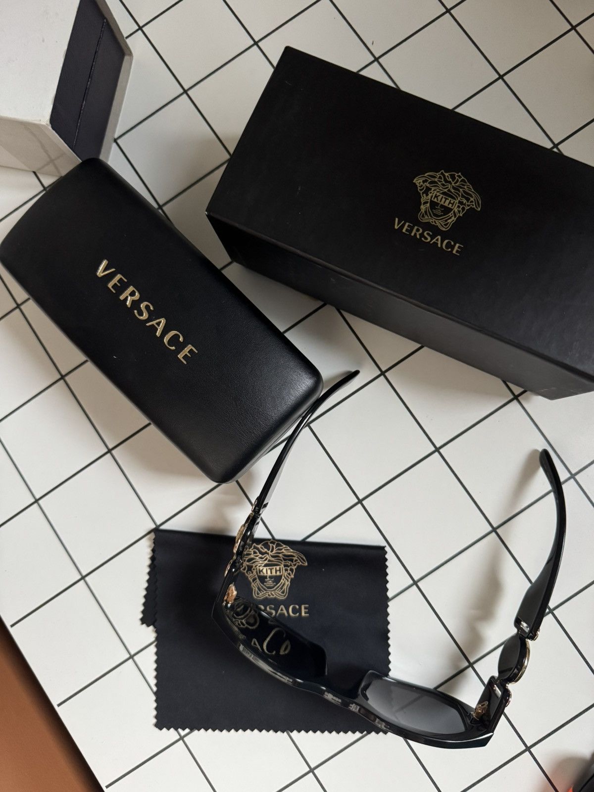 Kith × Versace Kith x Versace Biggie sunglasses Size ONE SIZE - 7 Thumbnail