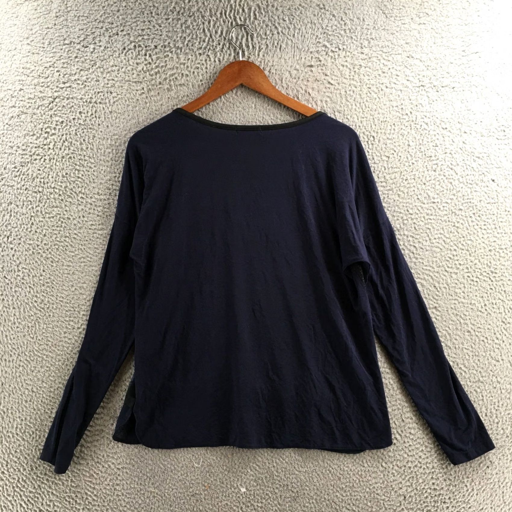 Calvin Klein Calvin Klein Blouse Womens Medium Navy Blue Scoop Neck Long Sleeve Snakeskin Top Size M / US 6-8 / IT 42-44 - 7 Thumbnail