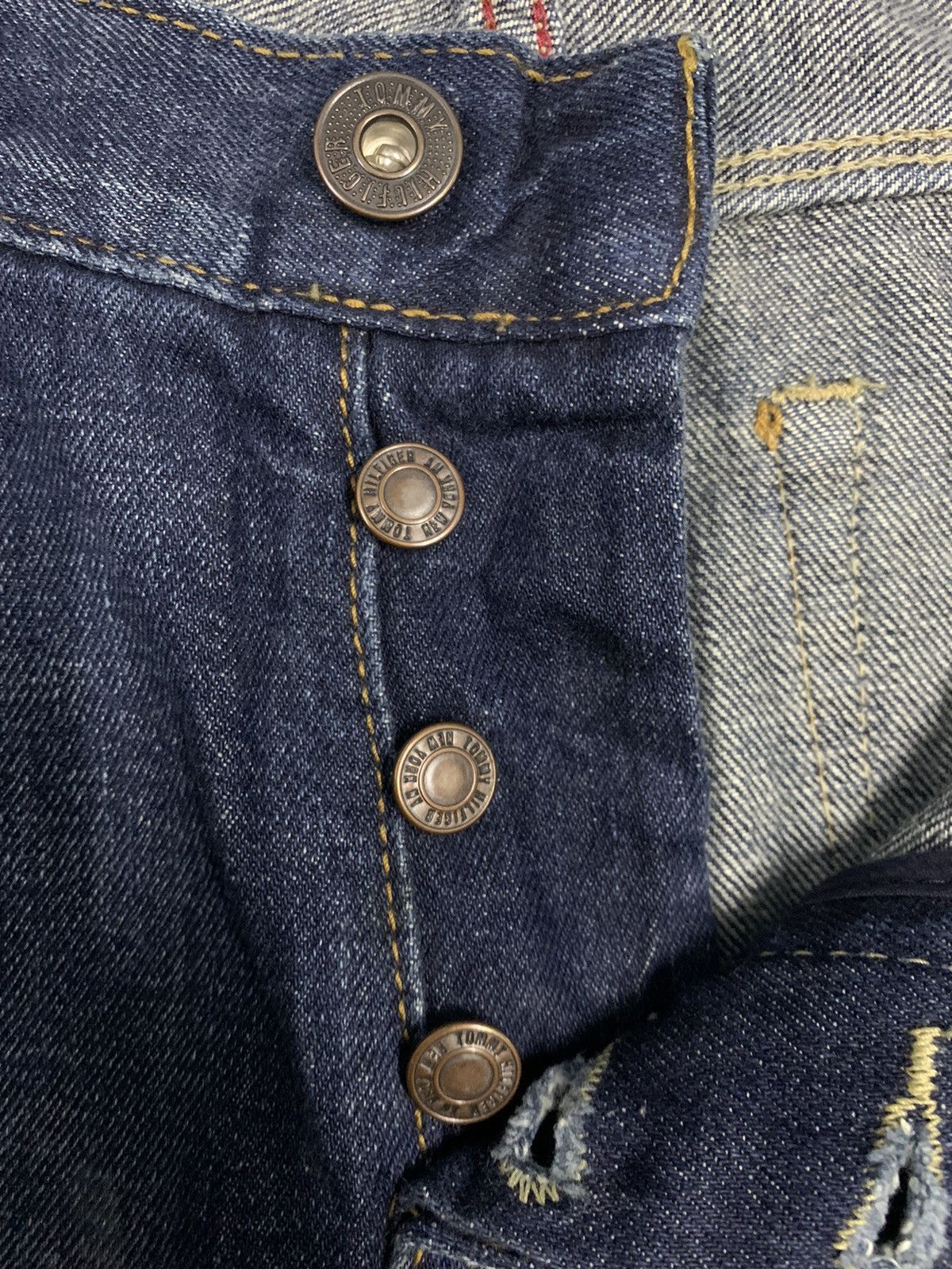 Tommy Hilfiger Tommy Hilfiger Blue Wash Straight Leg Distressed Jeans Size US 32 / EU 48 - 4 Thumbnail