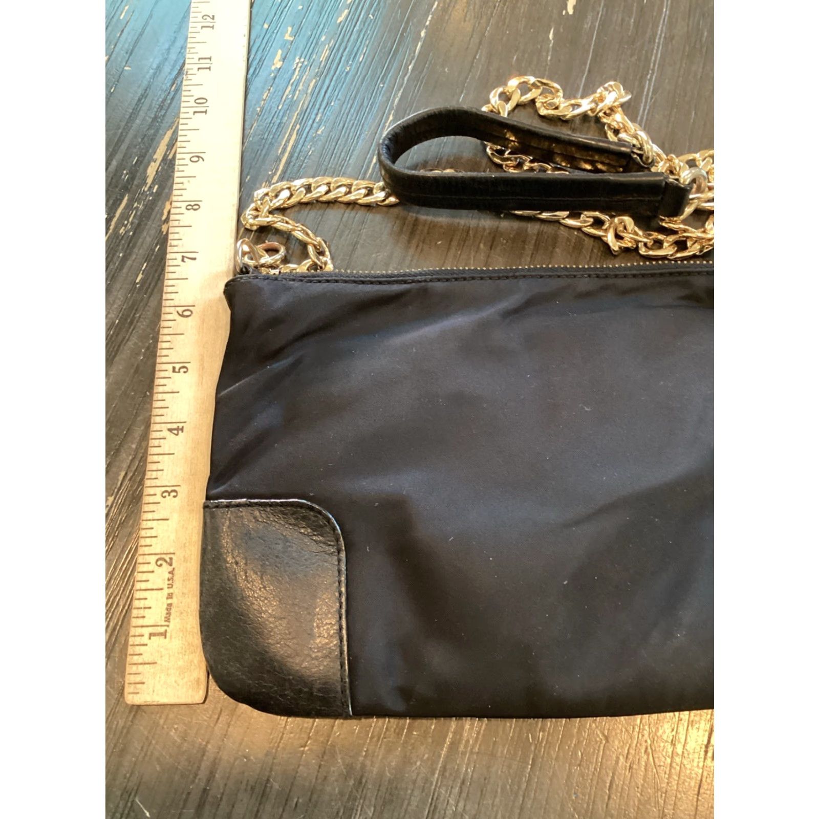 Juicy Couture Juicy Couture Louisa Crossbody Bag Shoulder Nylon Black Gold Chain Strap Small Womens Ulti-Brand Accessories Bag Charm 90s? Size ONE SIZE - 7 Thumbnail
