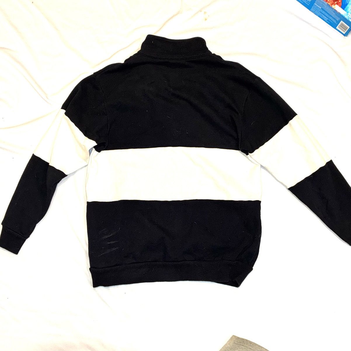 Brandy Melville Brandy Melville Black & White Quarter Zip Size ONE SIZE - 3 Thumbnail