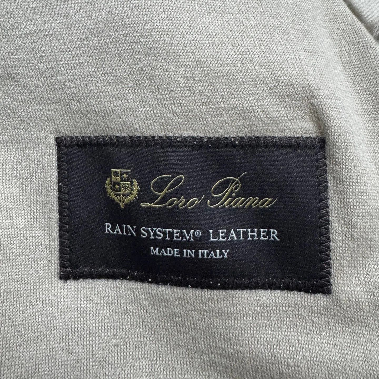 Loro Piana Beige Leather Jacket with Stand Collar. Size US M / EU 48-50 / 2 - 3 Thumbnail