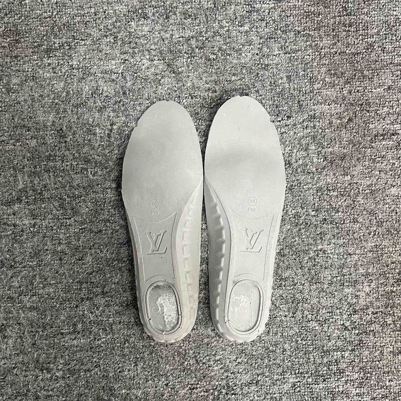 Louis Vuitton Louis Vuitton Stellar High-Top Casual Sneakers Size US 8 / IT 38 - 7 Thumbnail